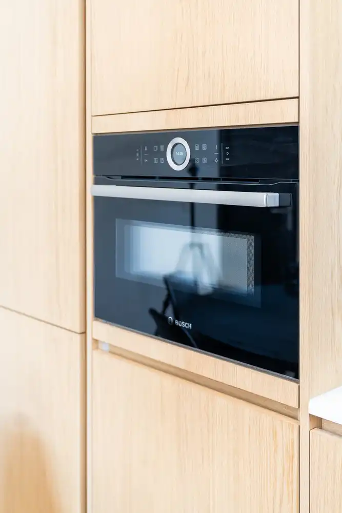 Instapklare, gerenoveerde starterswoning in hip Oud-Berchem foto 7