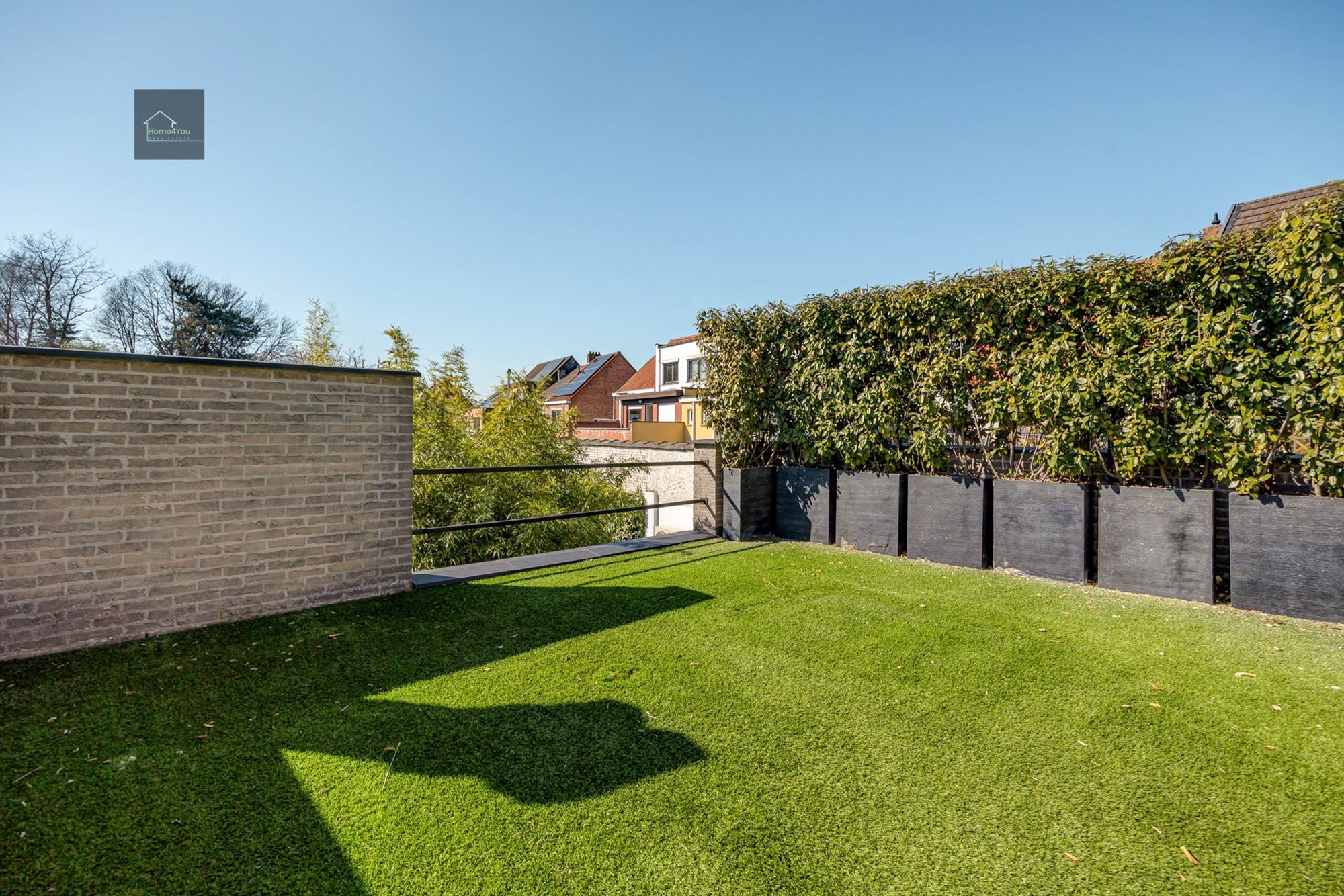 Zeer ruim en luxueus appartement op toplocatie foto 5