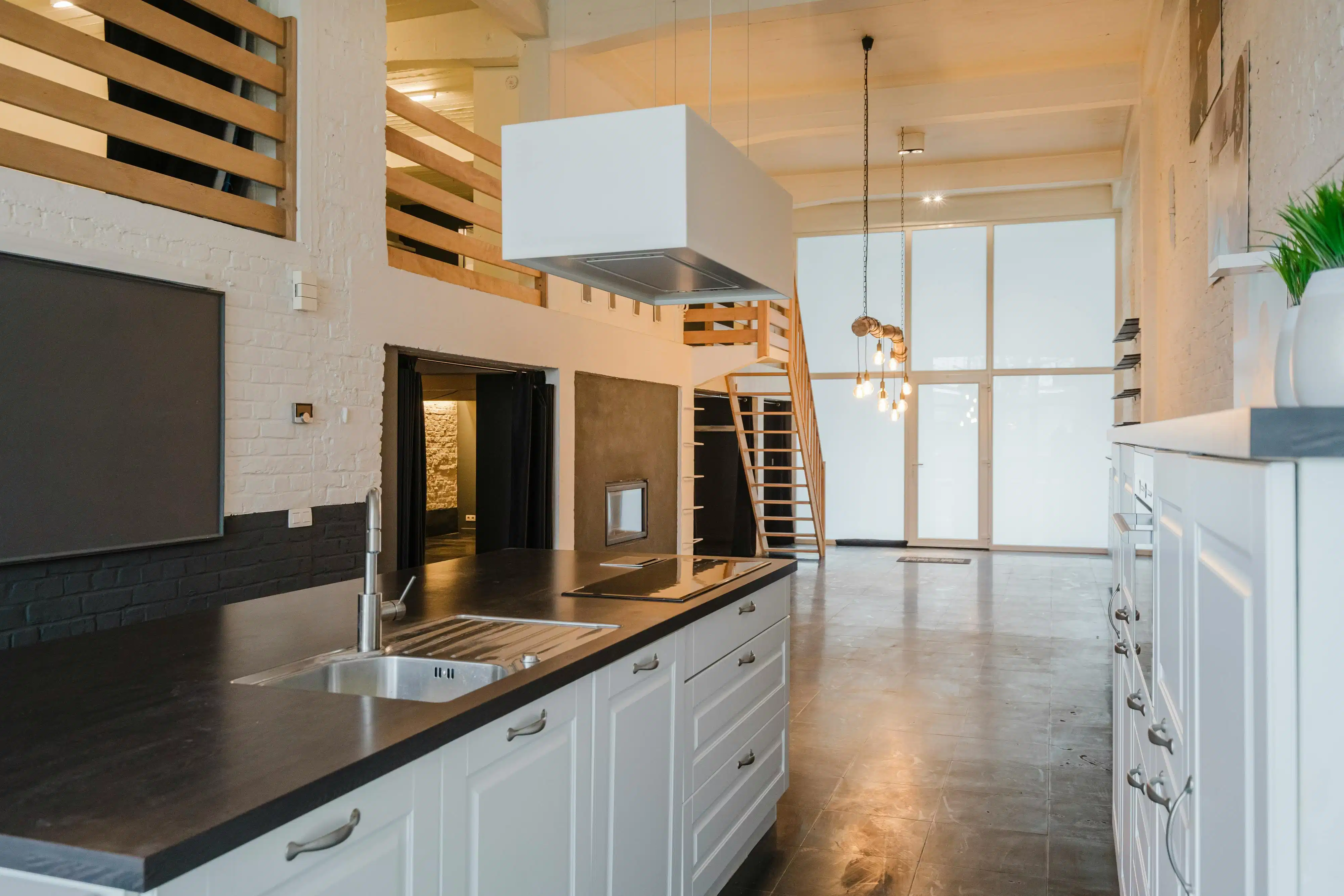 Unieke loft met 5 kamers te koop in centrum Desselgem foto 6