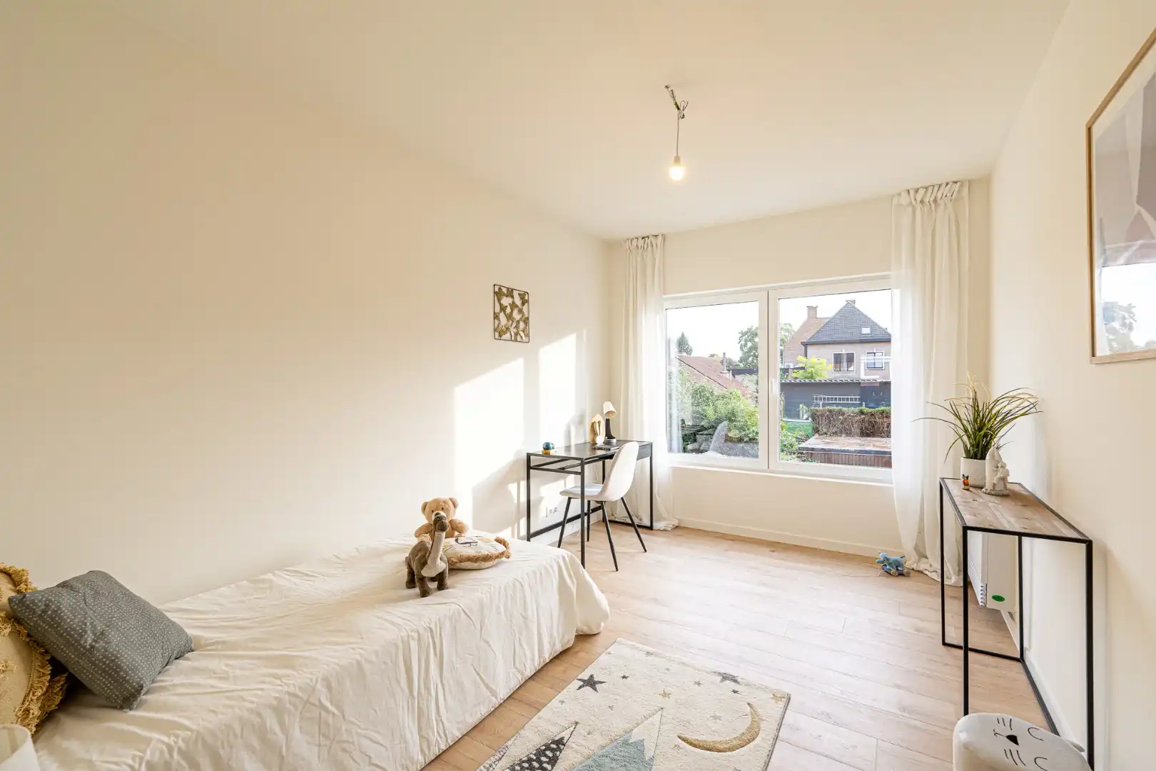 Instapklare halfopen woning met 3 slaapkamers, zonnige tuin en garage in Kortrijk-centrum foto 27