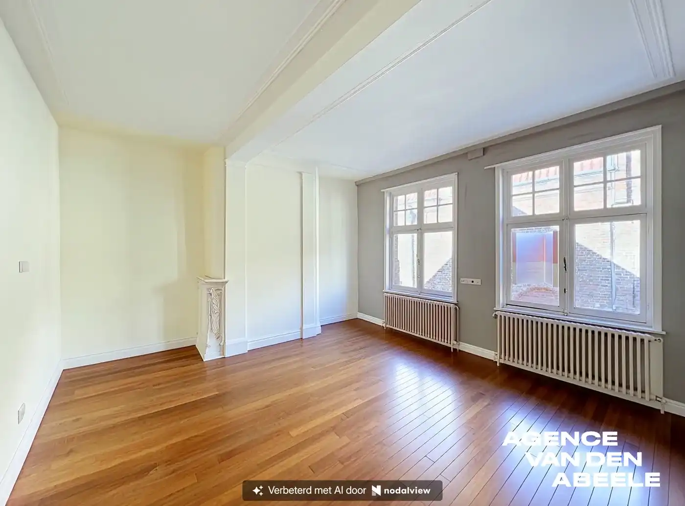 Centraal gelegen woning met 4 slaapkamers en riante tuin  foto 8
