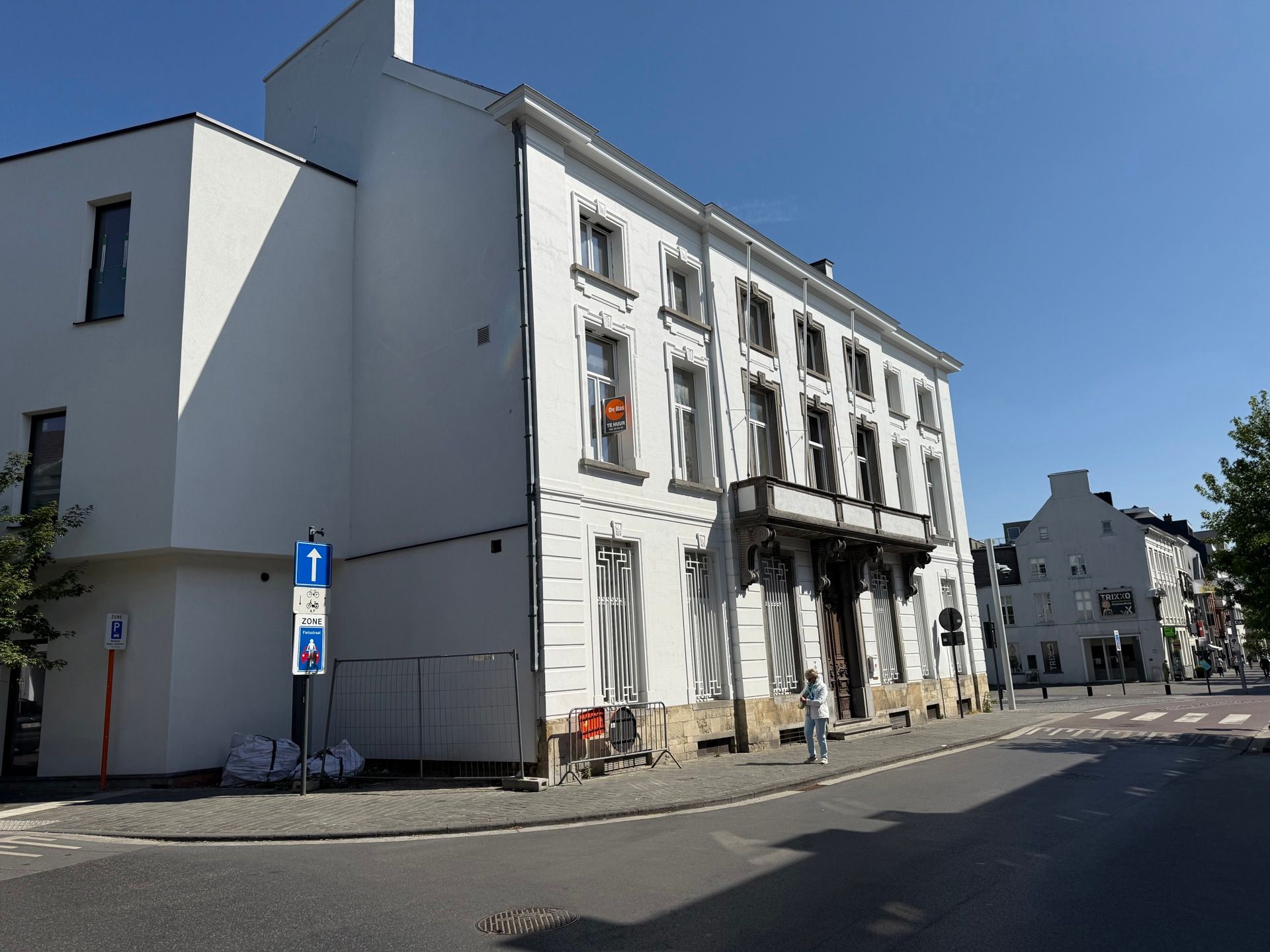 AALST - CENTRUM - Exclusief appartement met staanplaats. foto 2