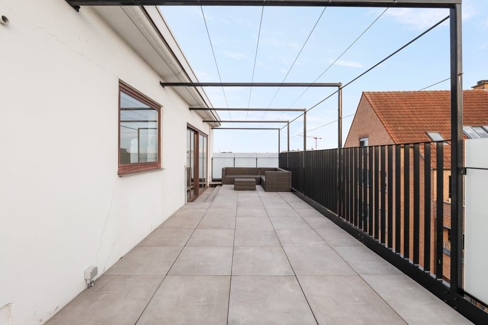 MOOI DAKAPPARTEMENT MET UNIEK TERRAS IN SINT-TRUIDEN foto 12