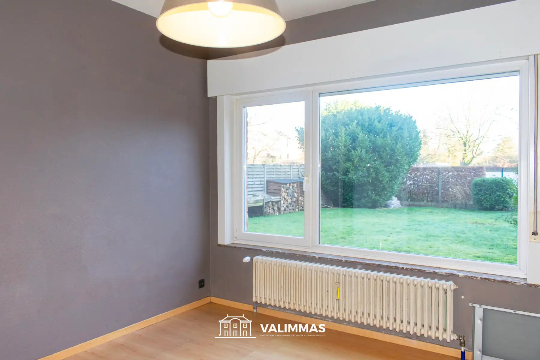 Welgelegen gelijkvloersappartement met groot terras en tuin foto 10