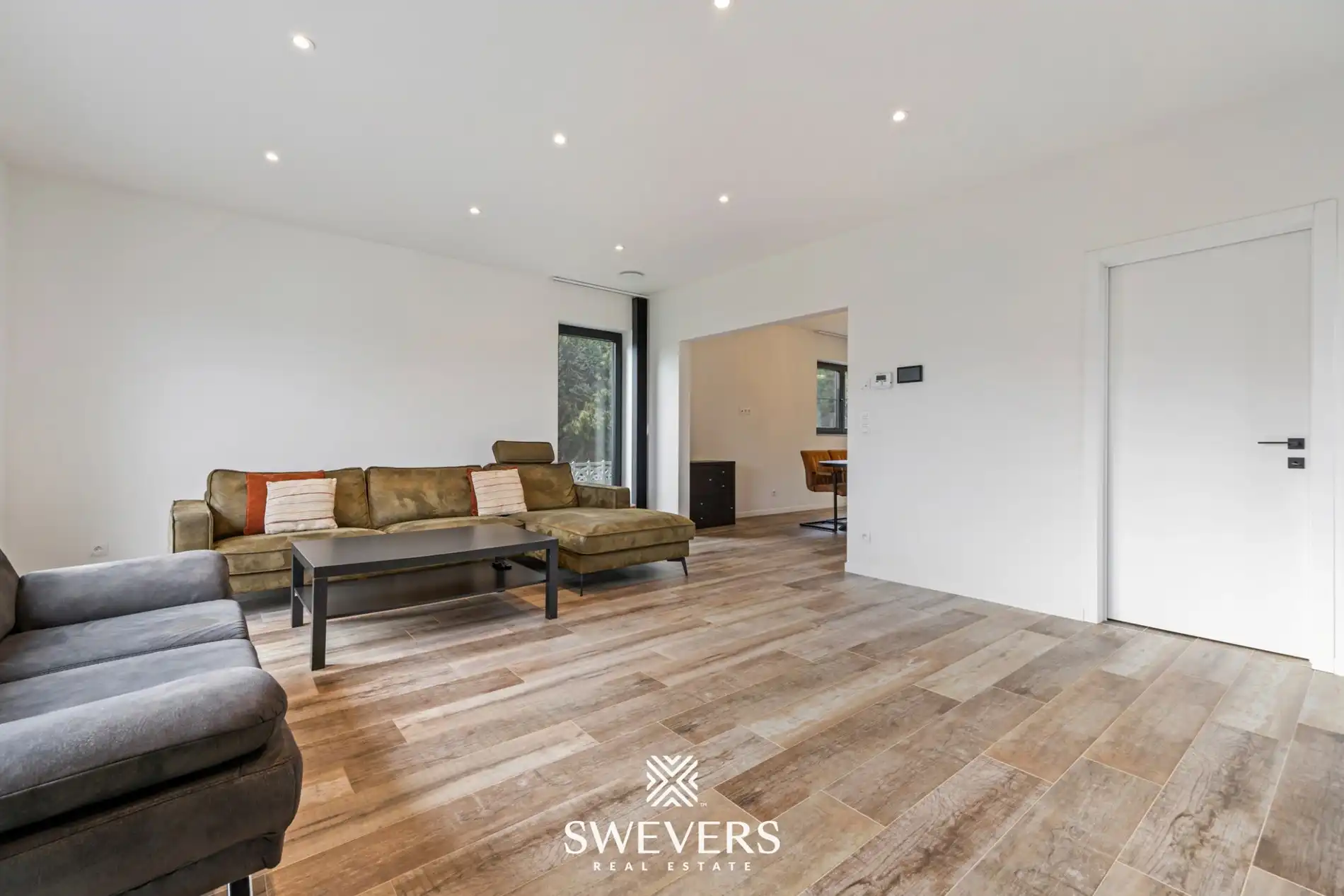 Stijlvol wonen in een rustige wijk met EPC -15 en mogelijkheid tot 2% registratie foto 7