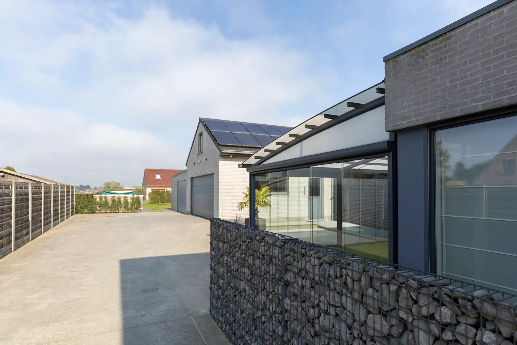 Ruime halfopen bebouwing met grote tuin en zwembad in rustige straat te Lievegem (Waarschoot) foto 20