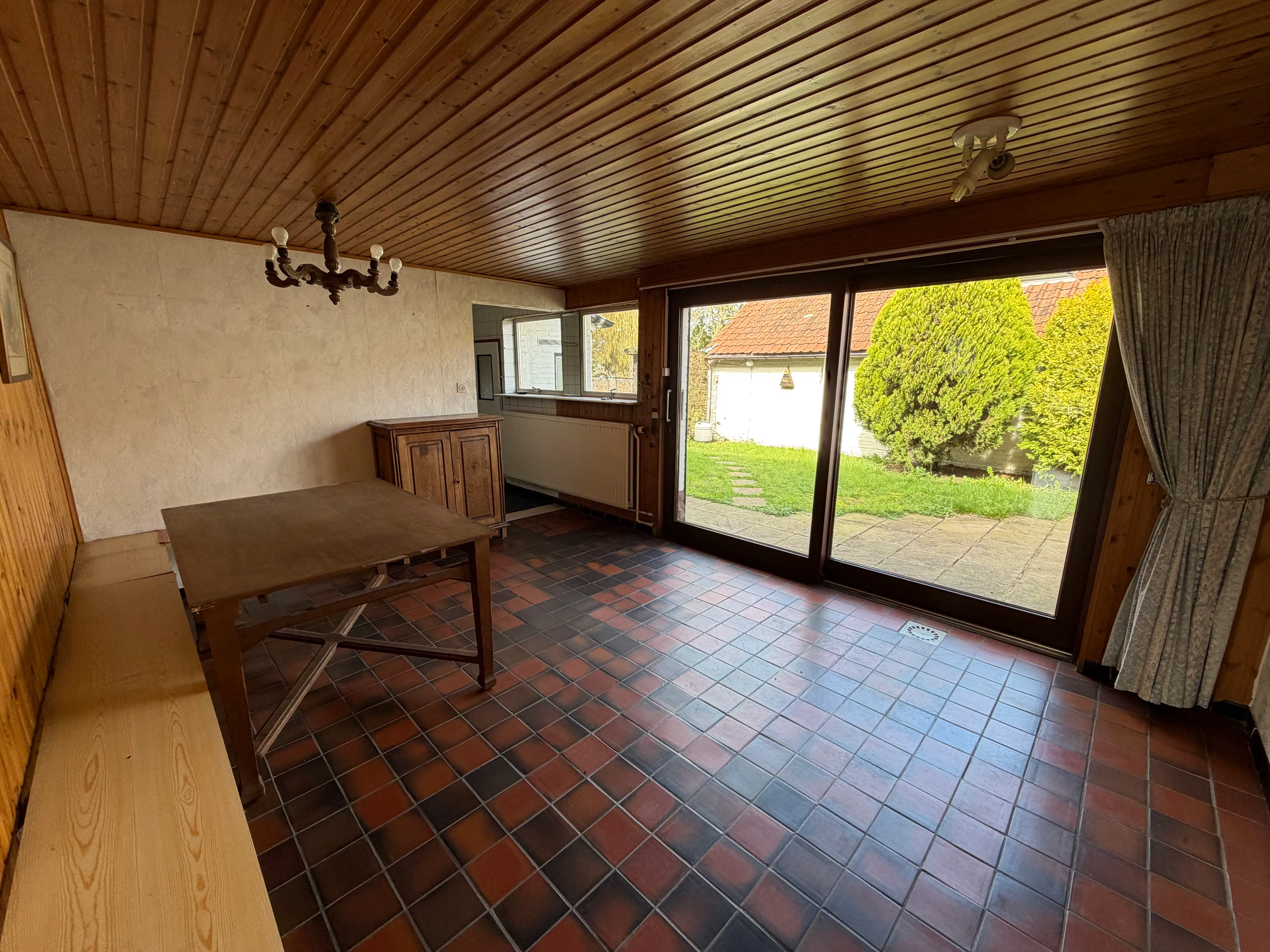 Genk, Craenevenne 16: Ruime, te renoveren woning met 5 slaapkamers op een perceel van 15 are in Boxbergheide foto 13