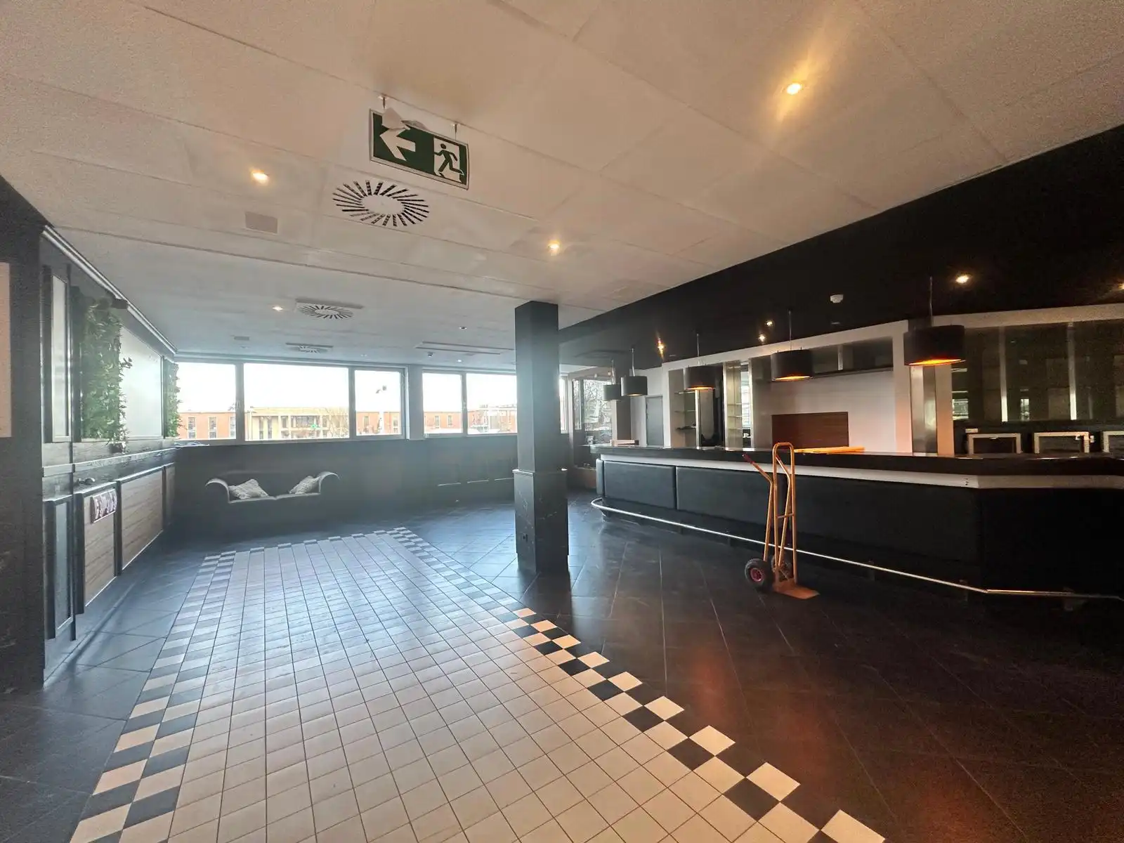 Unieke horecakans in Luchthaven Antwerpen foto 2