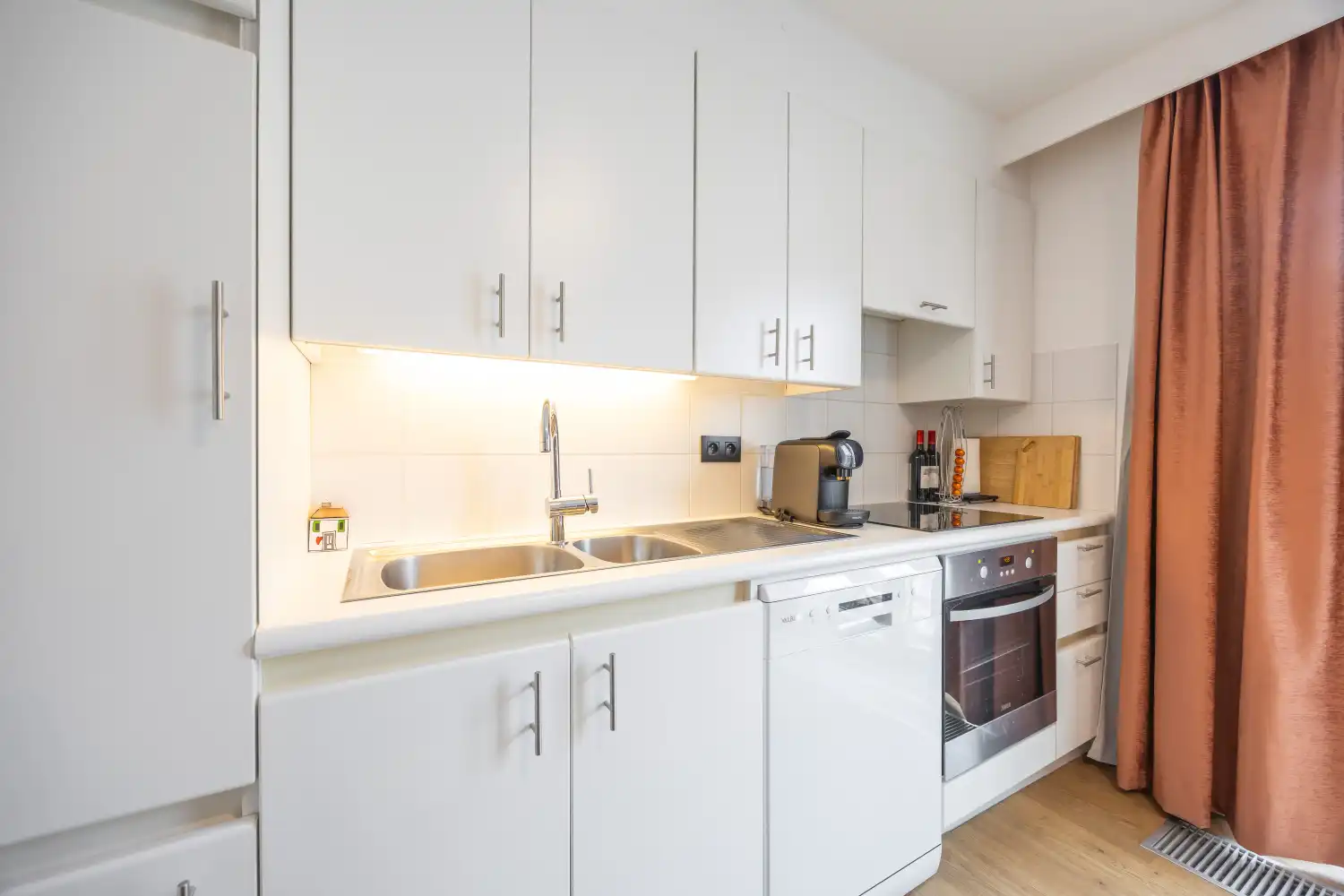 Gerenoveerde studio met zeezicht in hartje Middelkerke foto 7