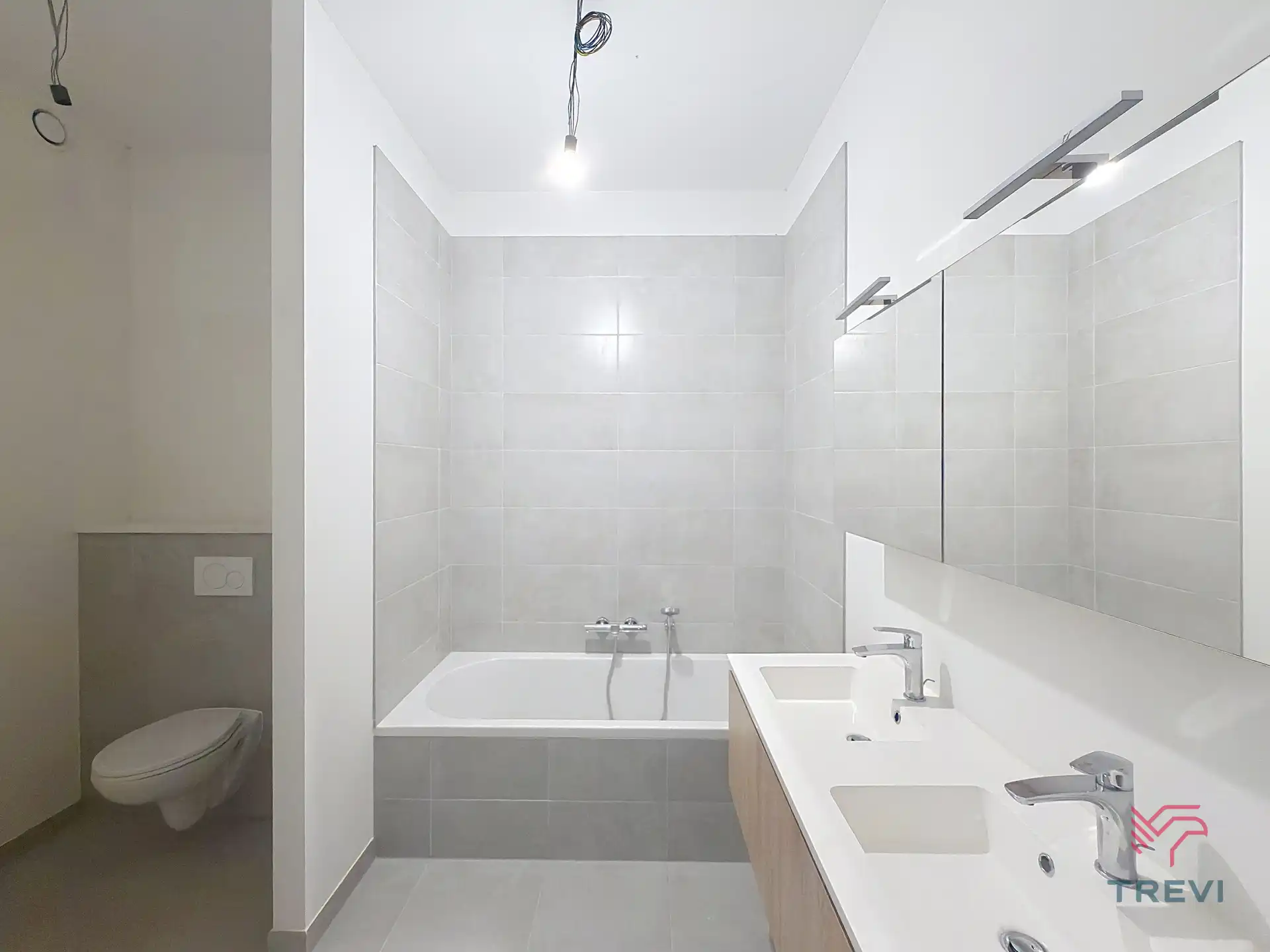 Canal Wharf : Stedelijke elegantie met adembenemend uitzicht foto 9