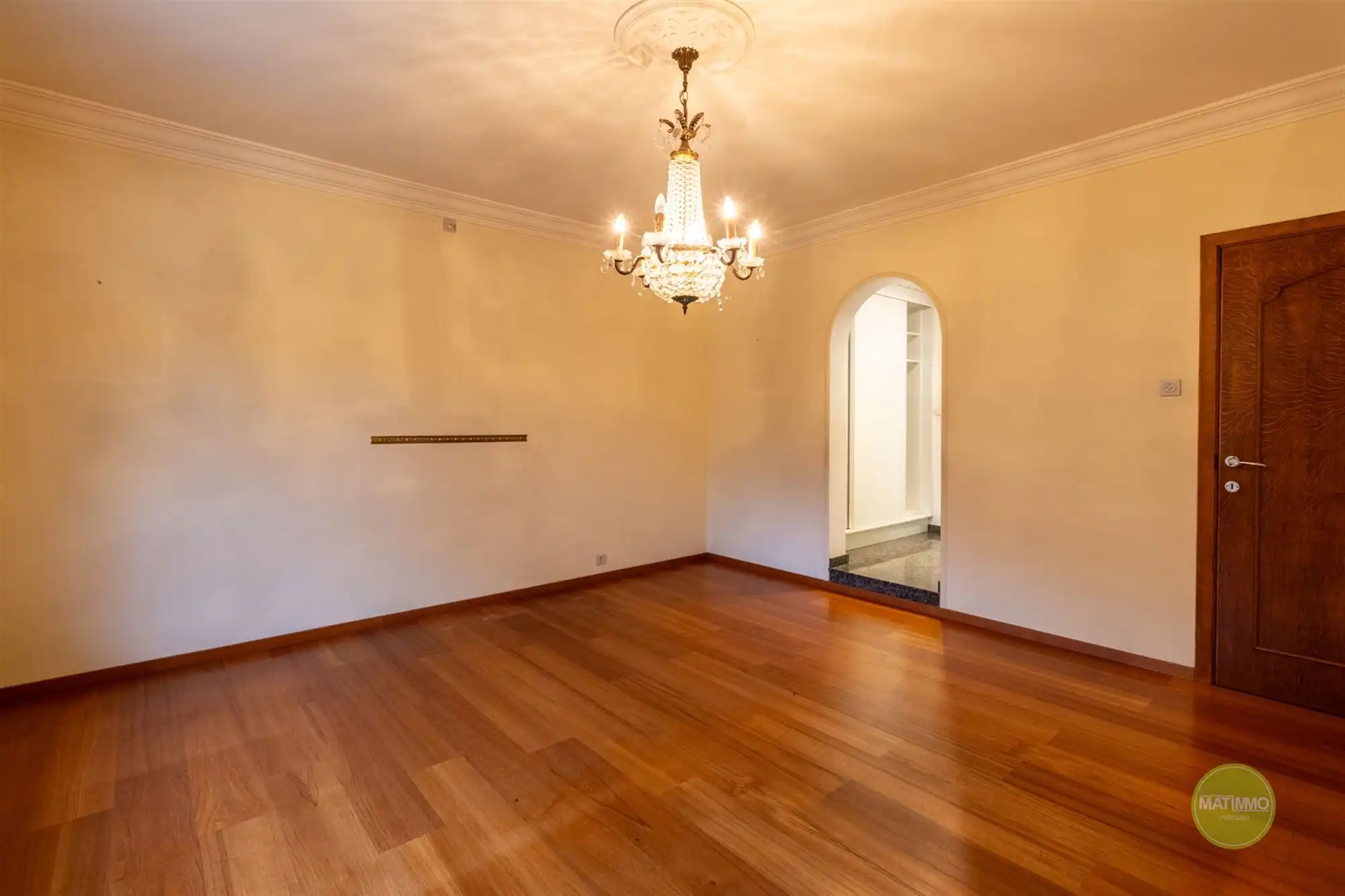 Halfopen woning met 5 slaapkamers in bosrijke omgeving  foto 12