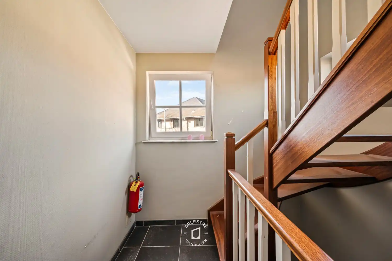 Solide investeringseigendom op toplocatie nabij GERSTJENS - 3 verhuurde appartementen + 2 garageplaatsen foto 17