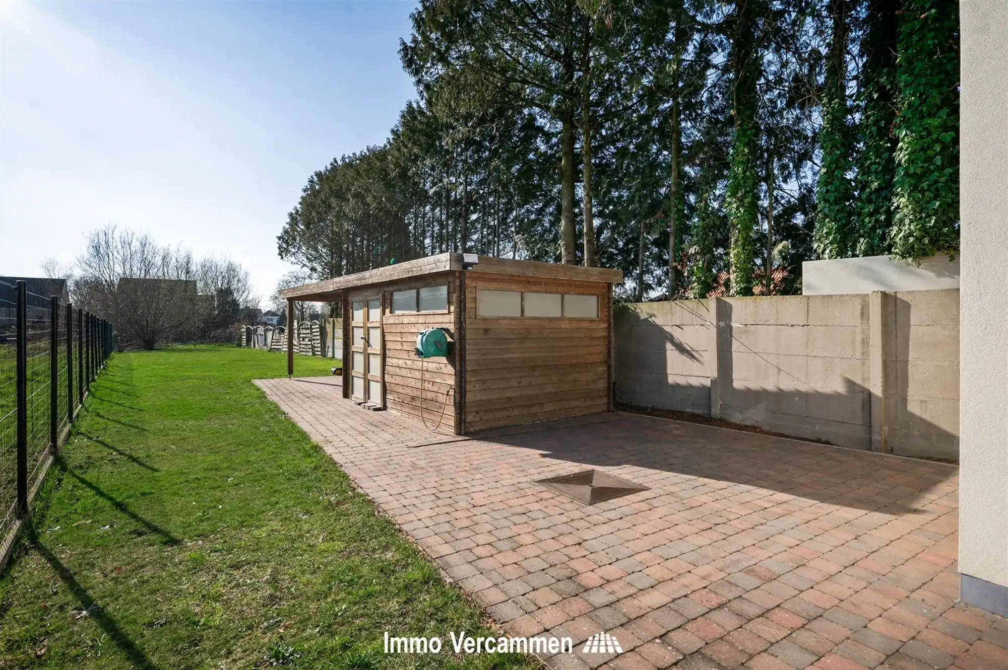 Recent gemoderniseerde woning te Putte foto 9