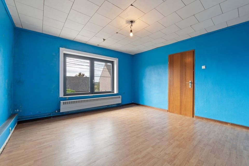 TE RENOVEREN GEZINSWONING MET GARAGE GARAGE IN VLIERMAAL foto 16