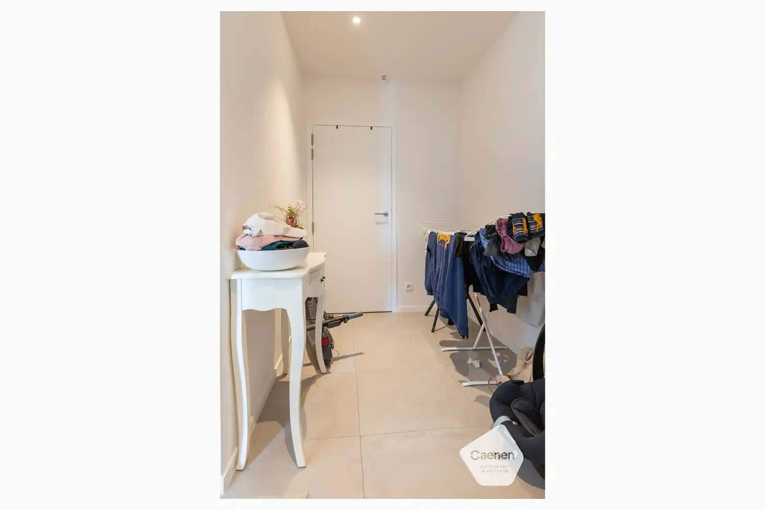 Zéér ruim appartement met 2 slaapkamers en groot terras. foto 12