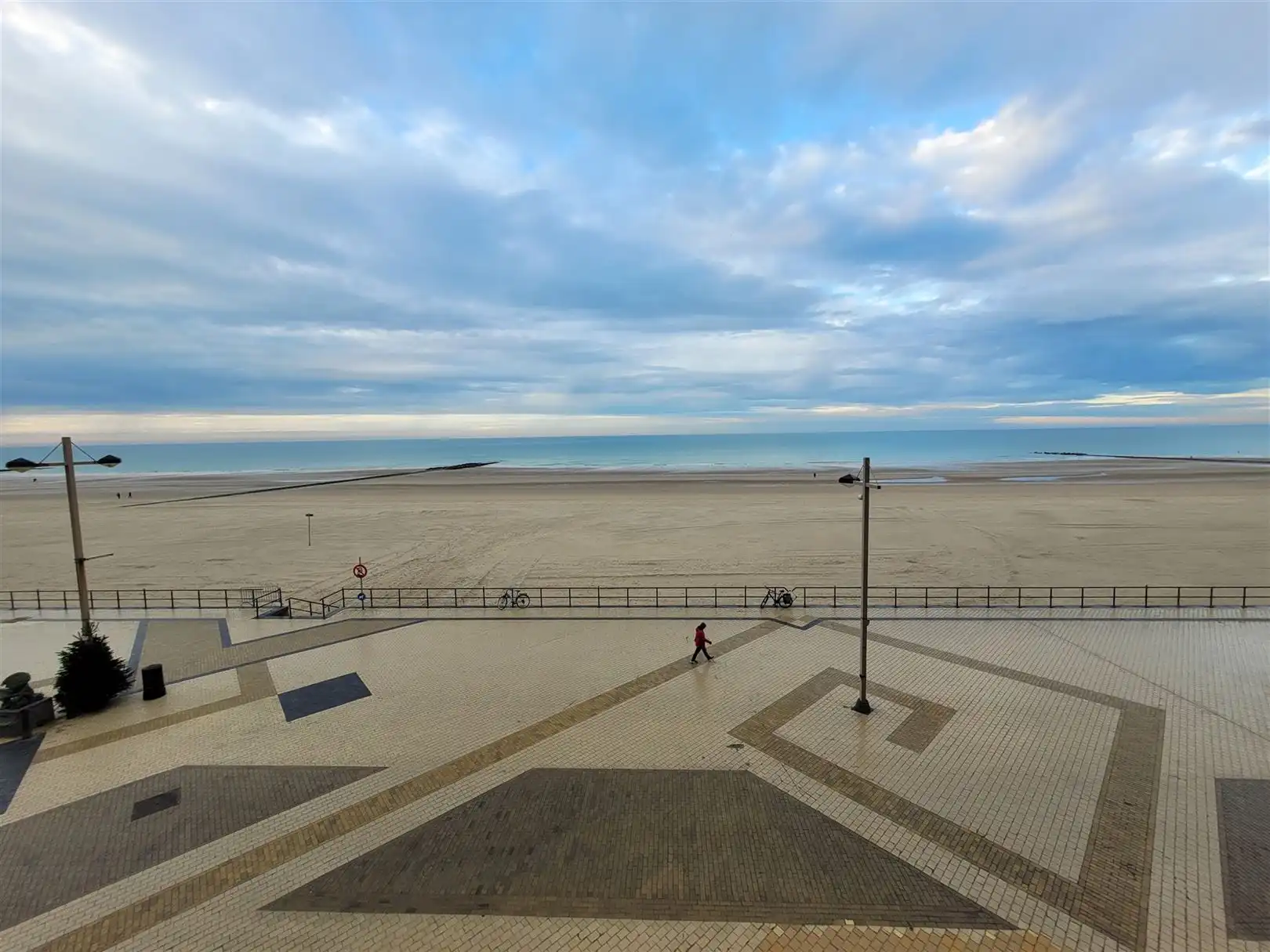 Gemeubeld appartement met zeezicht foto 5