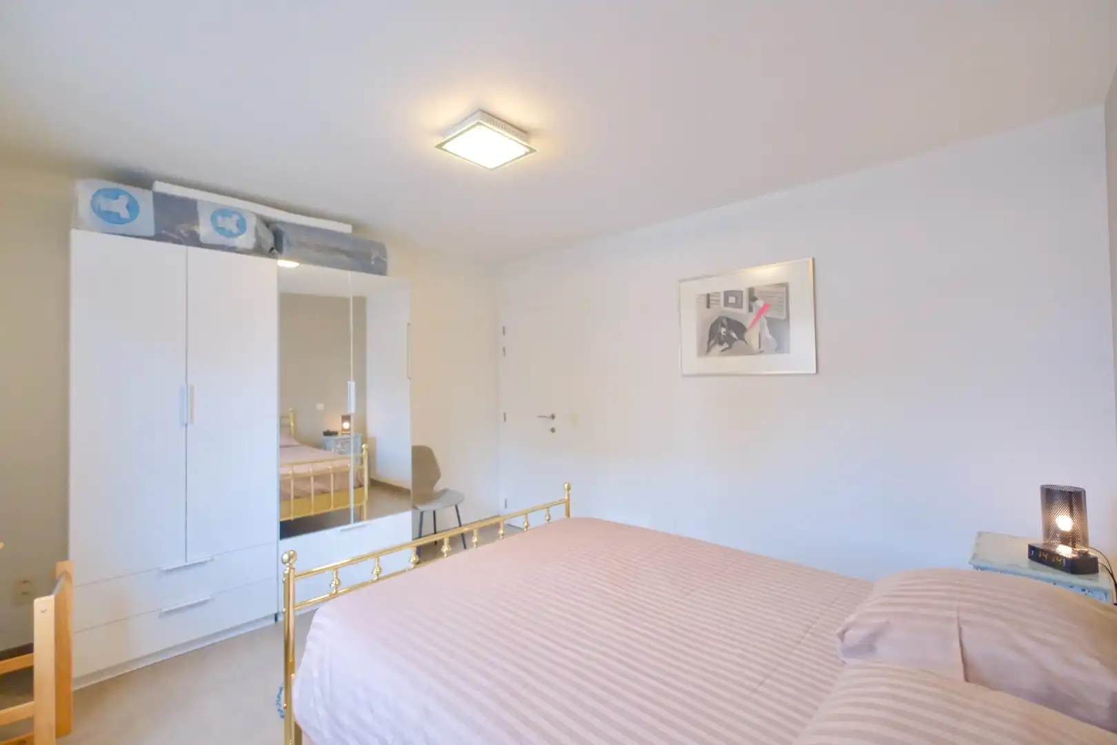 Gelijkvloers app met 2 slaapkamers, ruim terras en garage! foto 13