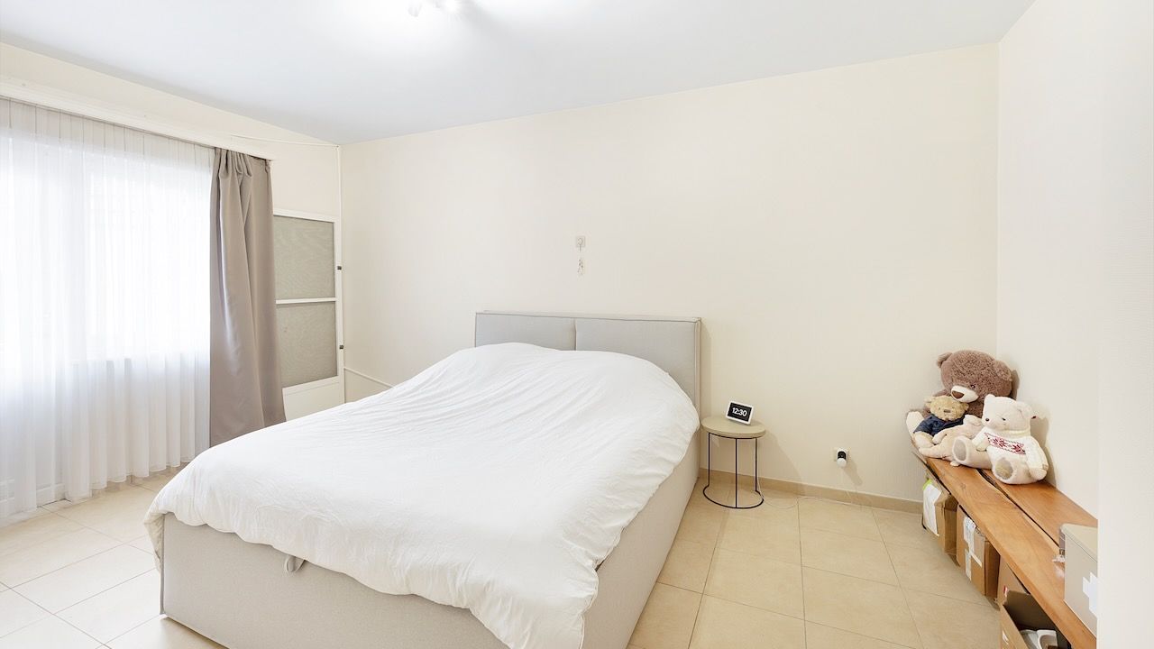 Ruim appartement, uitermate geschikt voor jaarverhuur of vaste bewoning foto 15