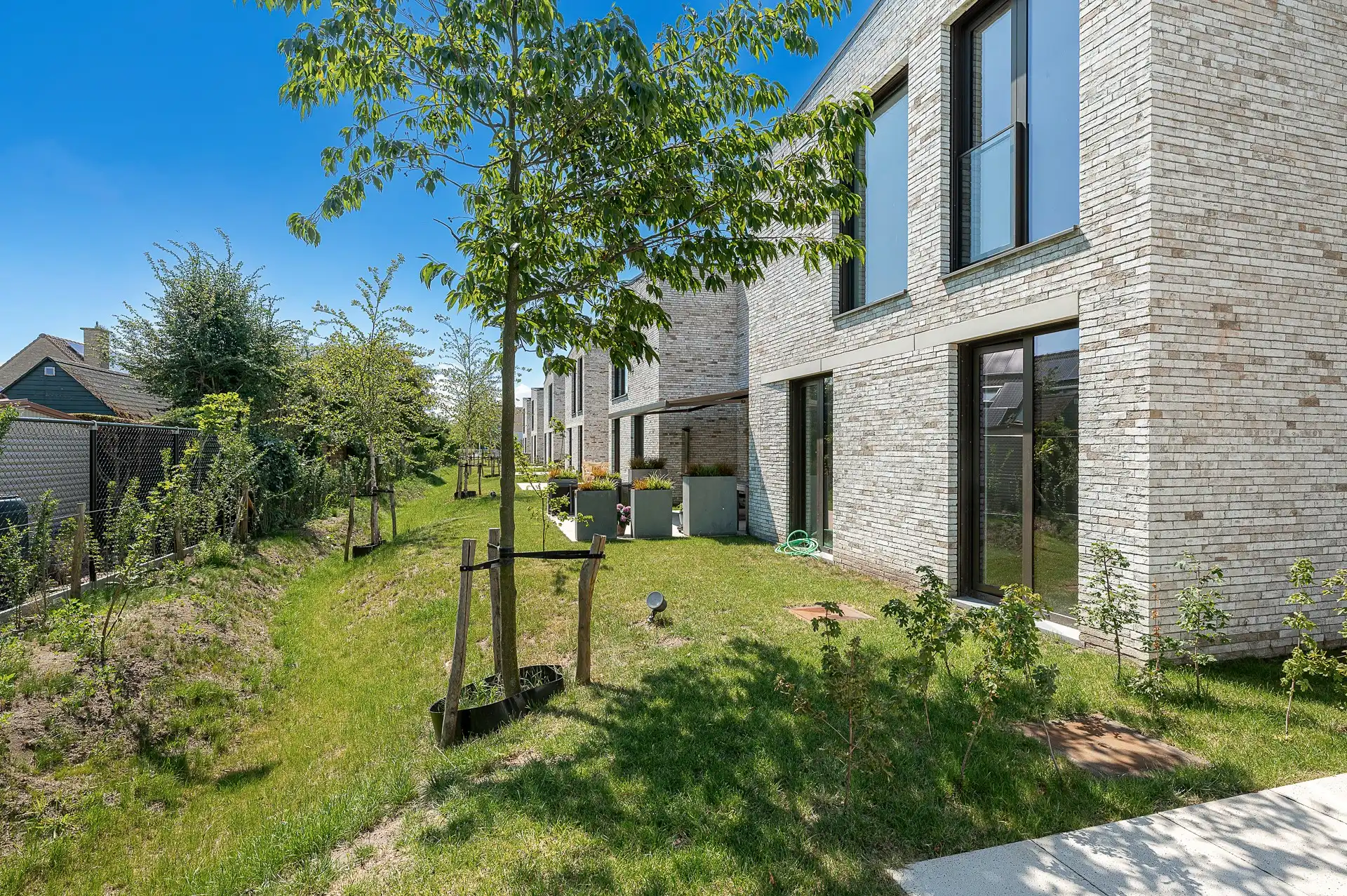Architecturale BEN-woning met uitzonderlijke leefruimte en zonovergoten terrassen foto 13