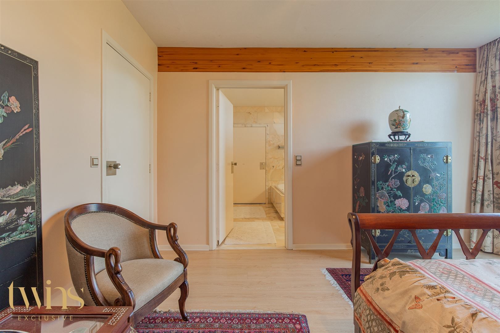 Stijlvolle villa-bungalow op ruim perceel met zuidgerichte tuin  foto 29