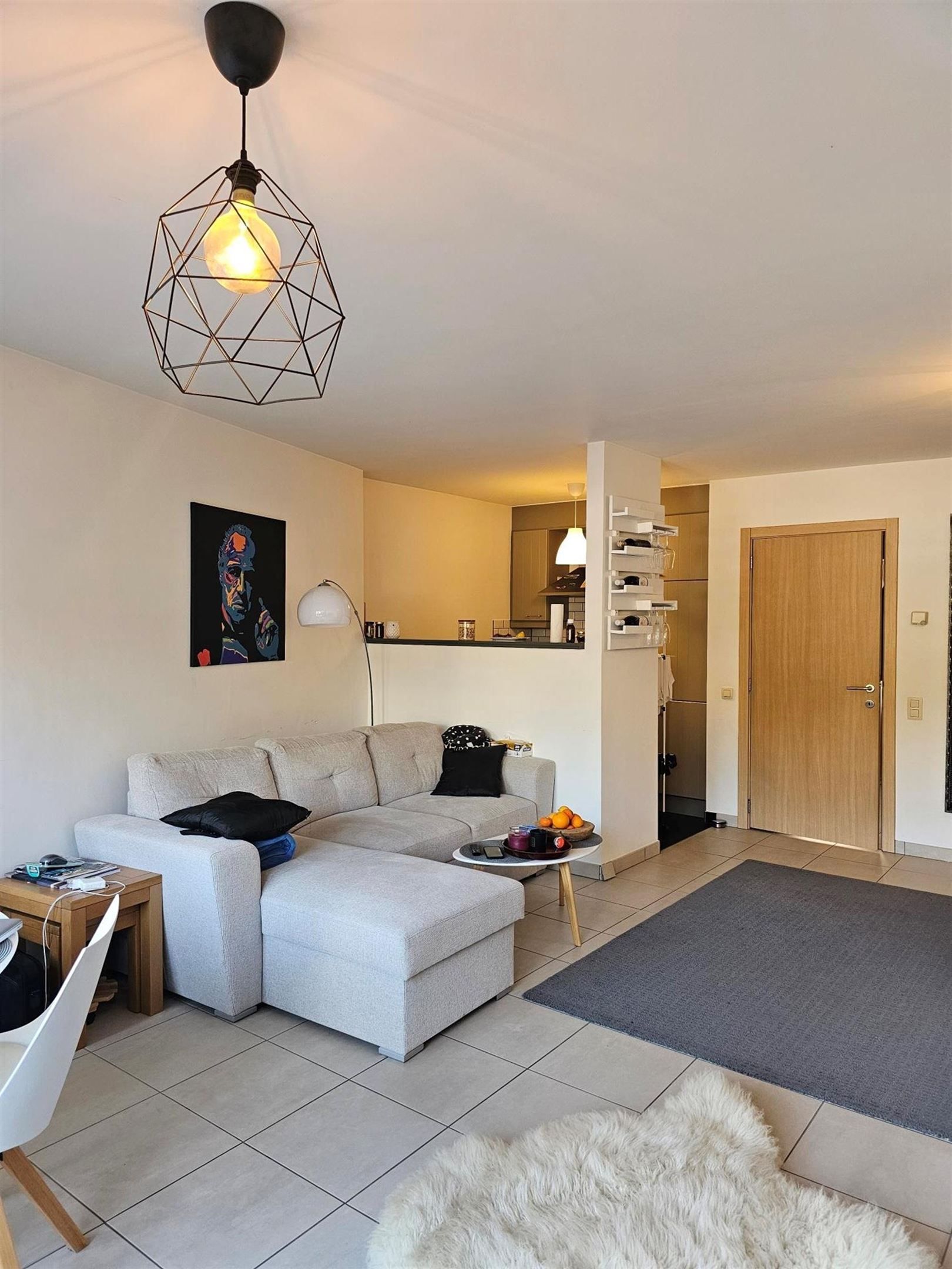 Appartement met 1 slpk, terras en garagebox foto 2