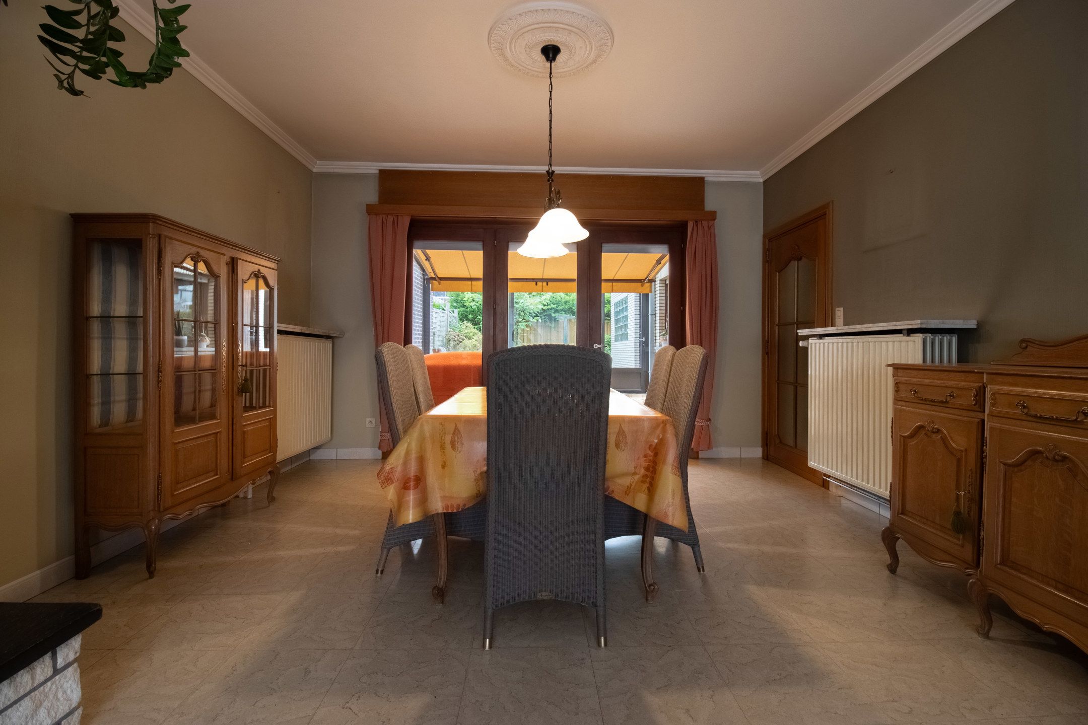 Centraal gelegen gezinswoning met 3 slaapkamers foto 6
