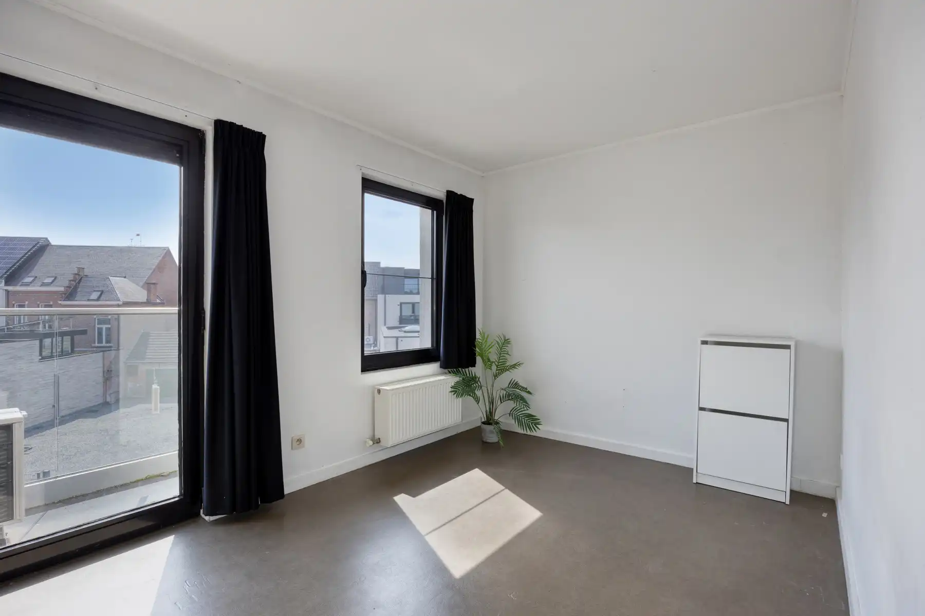 Lichtrijk instapklaar 1-slk appartement met ruim terras! foto 10