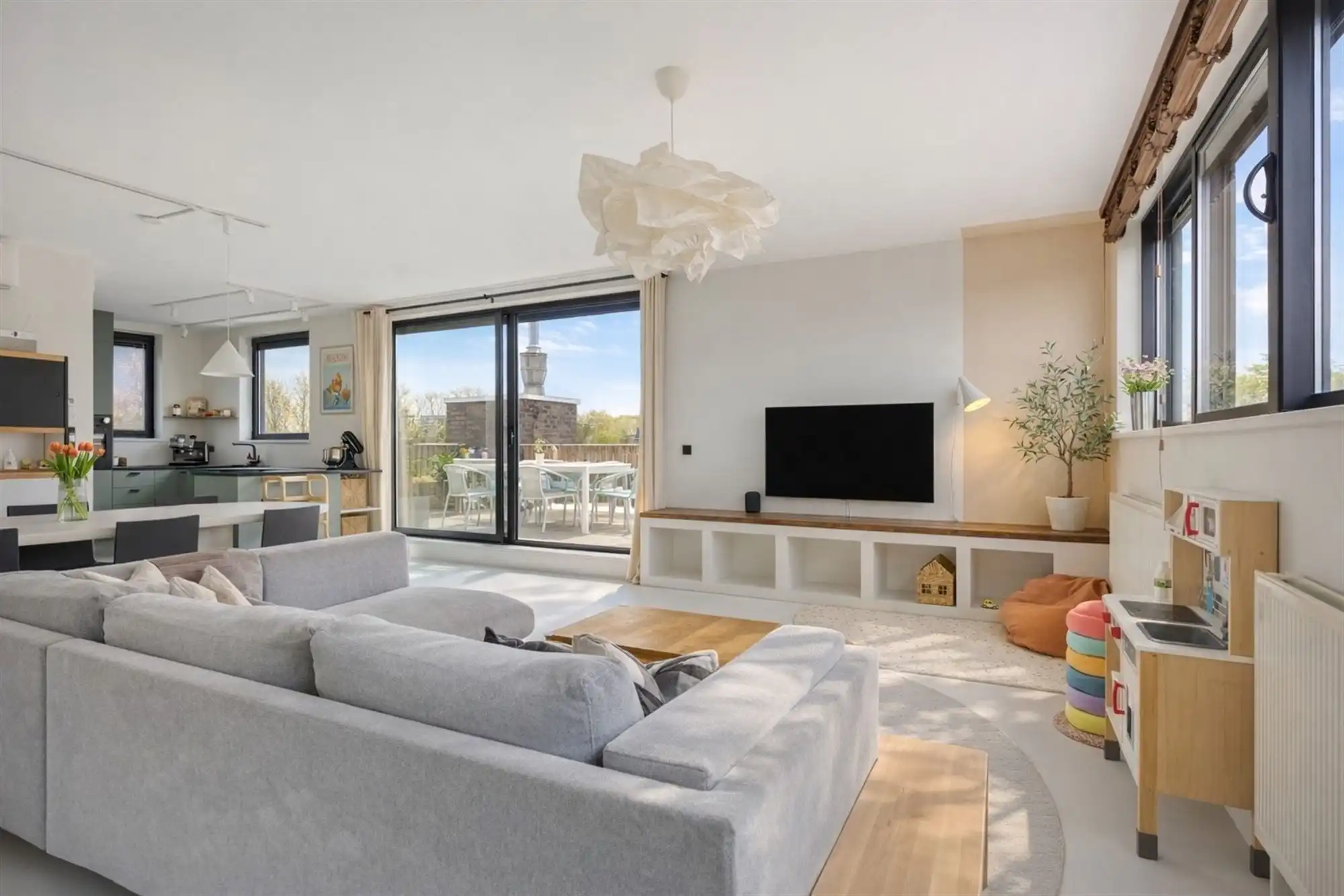 Penthouse met 2 terrassen (40m²) te Pulhof in Berchem foto 12