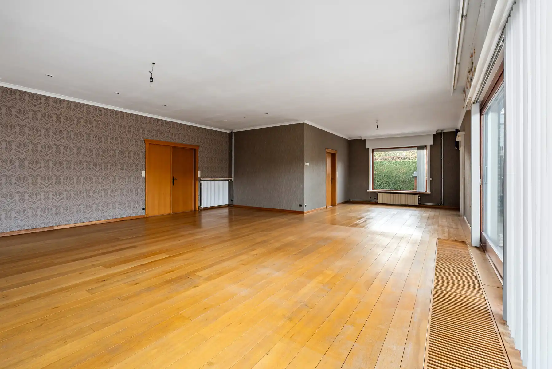 Ruime gelijkvloerse villa aan Ter Borcht op 1.954 m² foto 2
