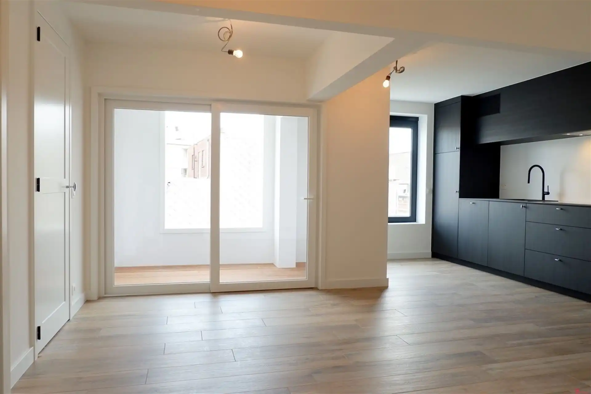 Recent vernieuwd appartement in het centrum van de stad foto 2