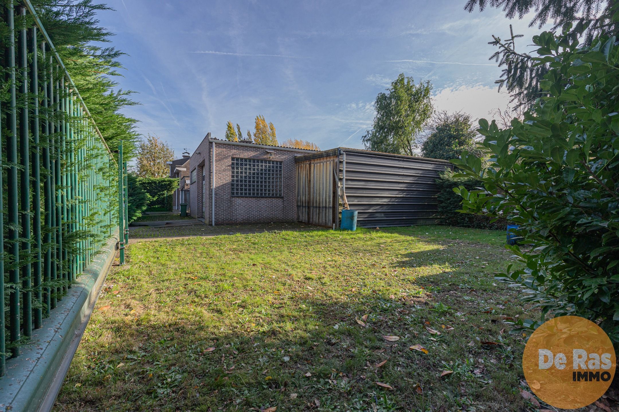 LOKEREN - Open bebouwing met bijgebouw/werkplaats van 90 m² foto 26