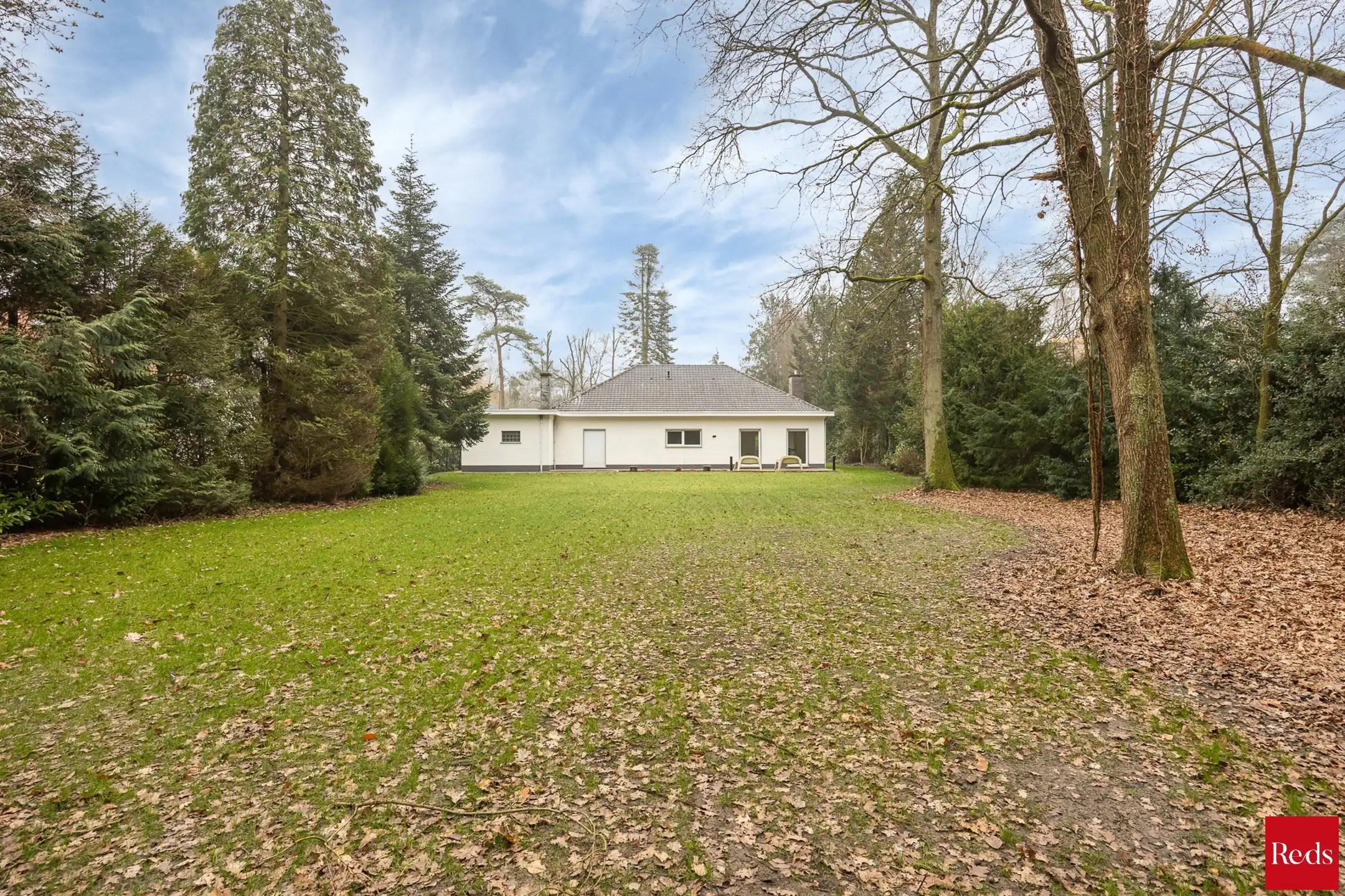 Laagbouwvilla op een prachtig perceel van ca . 3058 m² foto 14