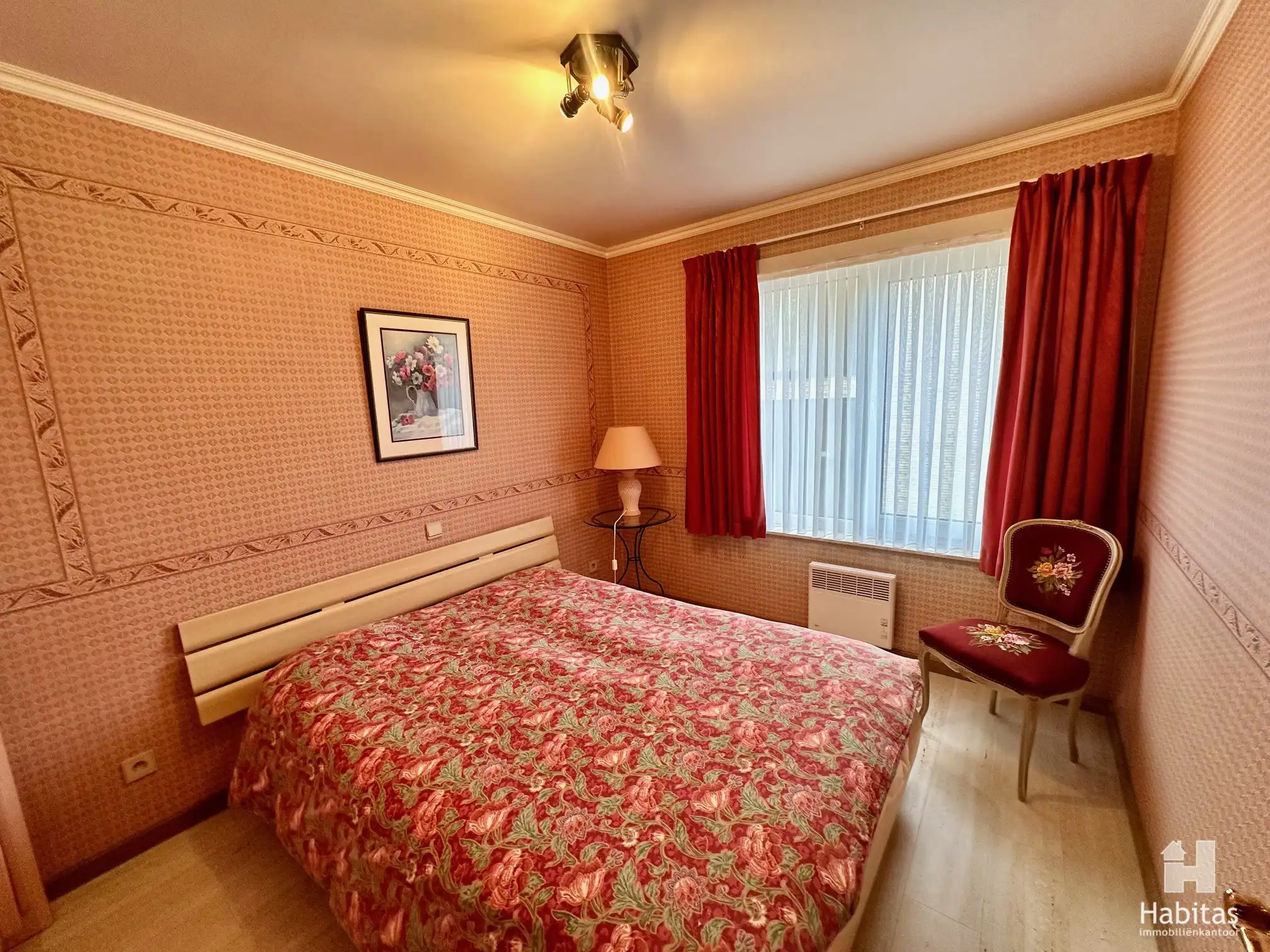 Ruim - hoek-appartement op amper 100m v/h strand  foto 9