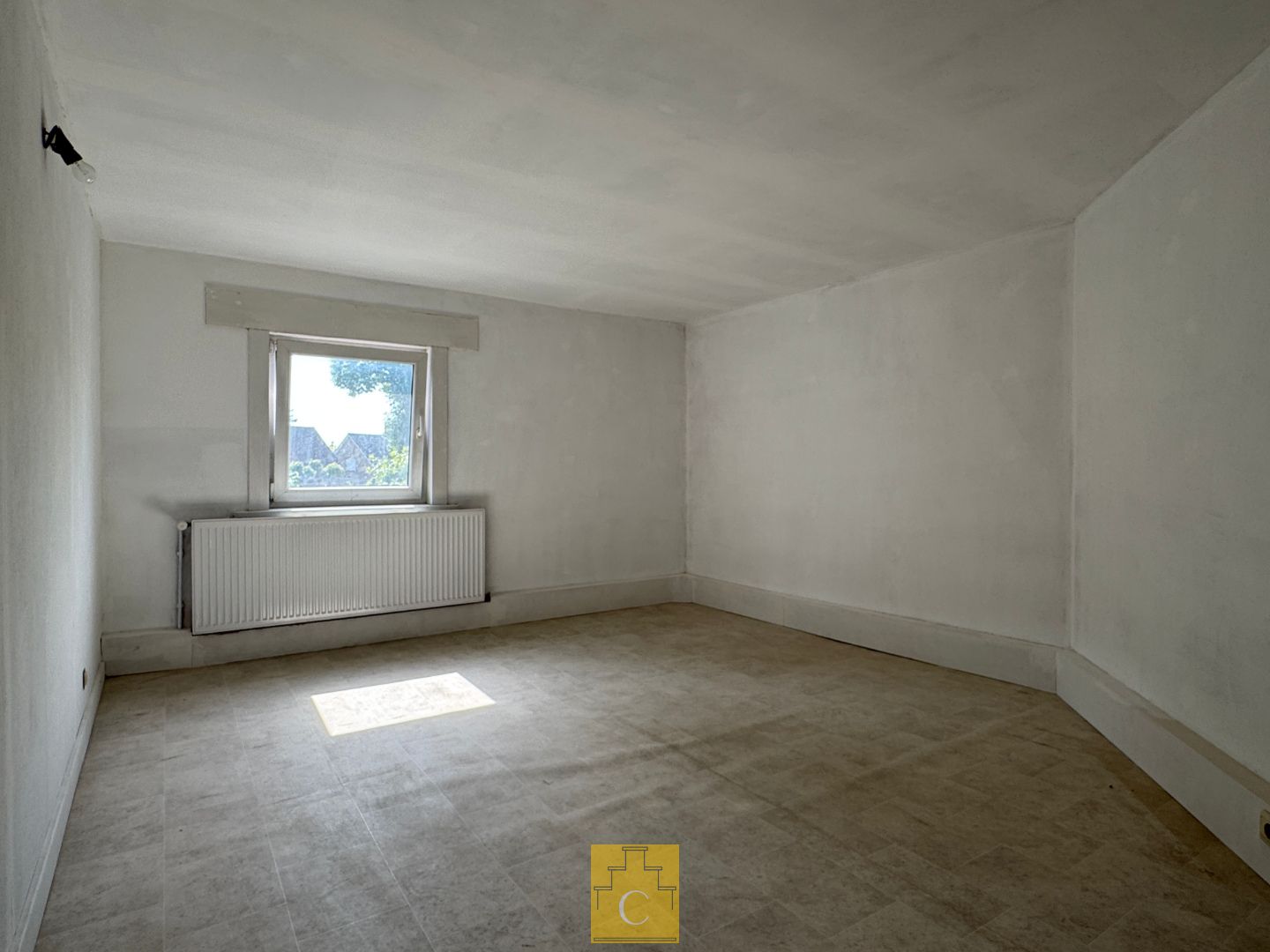 Handelspand met woonst op toplocatie te Loppem foto 16