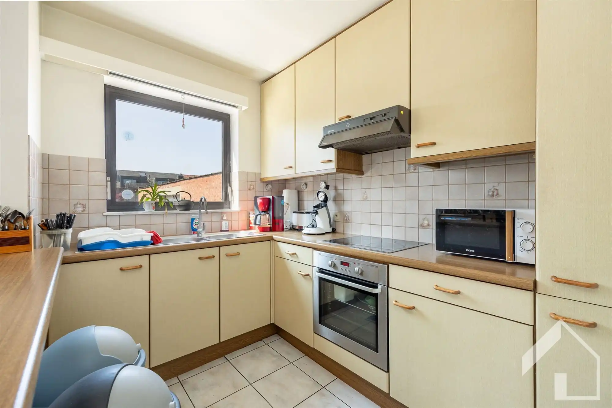 Ruim appartement op de 1e verdieping met garagebox foto 5