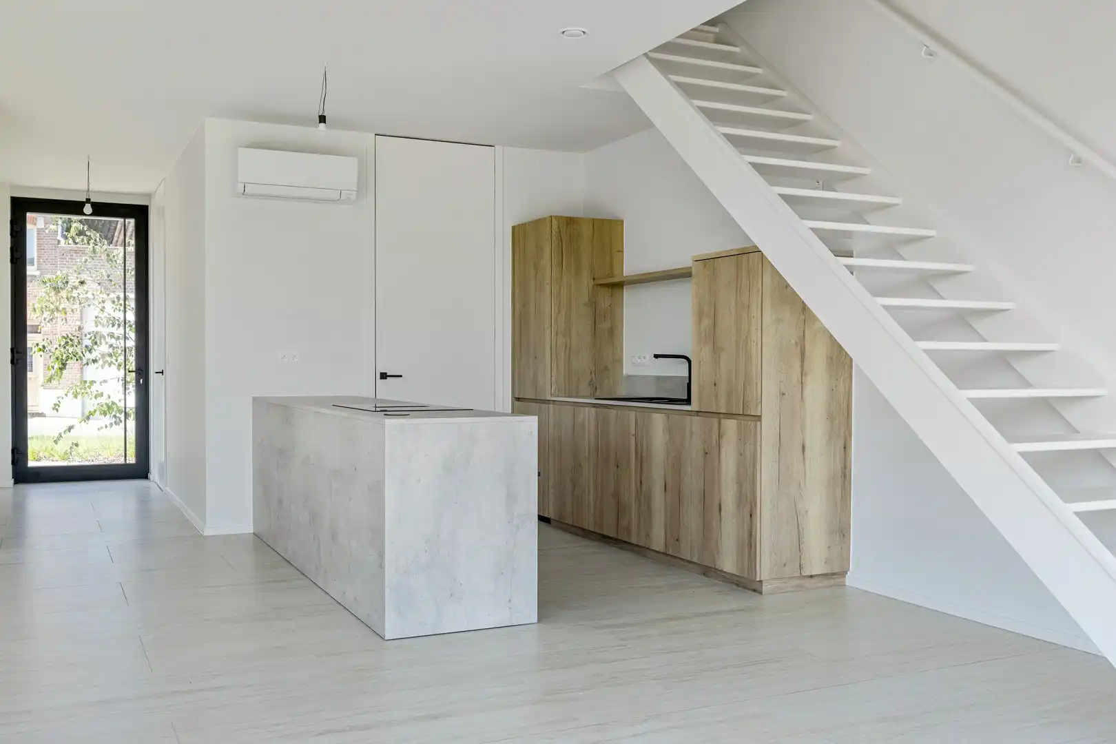 Moderne nieuwbouwwoning met hoogwaardige afwerking in Sint-Truiden (Wilderen).  Aankoop aan 6% btw mogelijk onder voorwaarden. foto 12