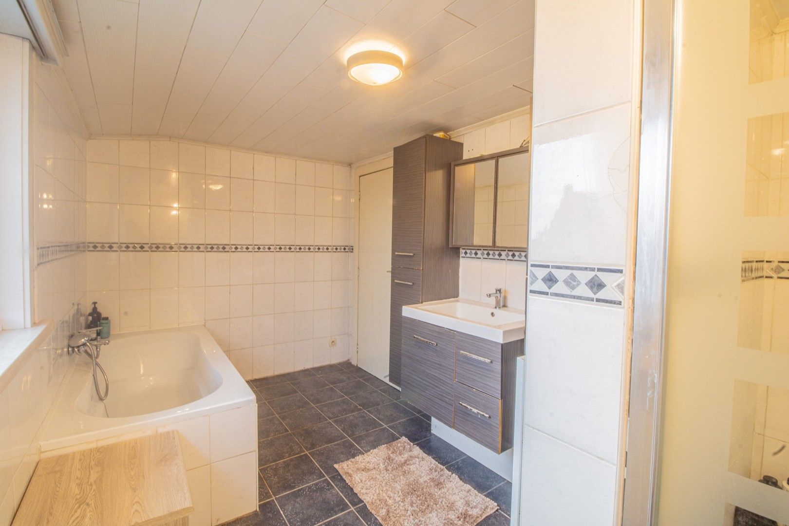 Ruime hoekwoning met gunstig EPC en veel potentieel foto 8