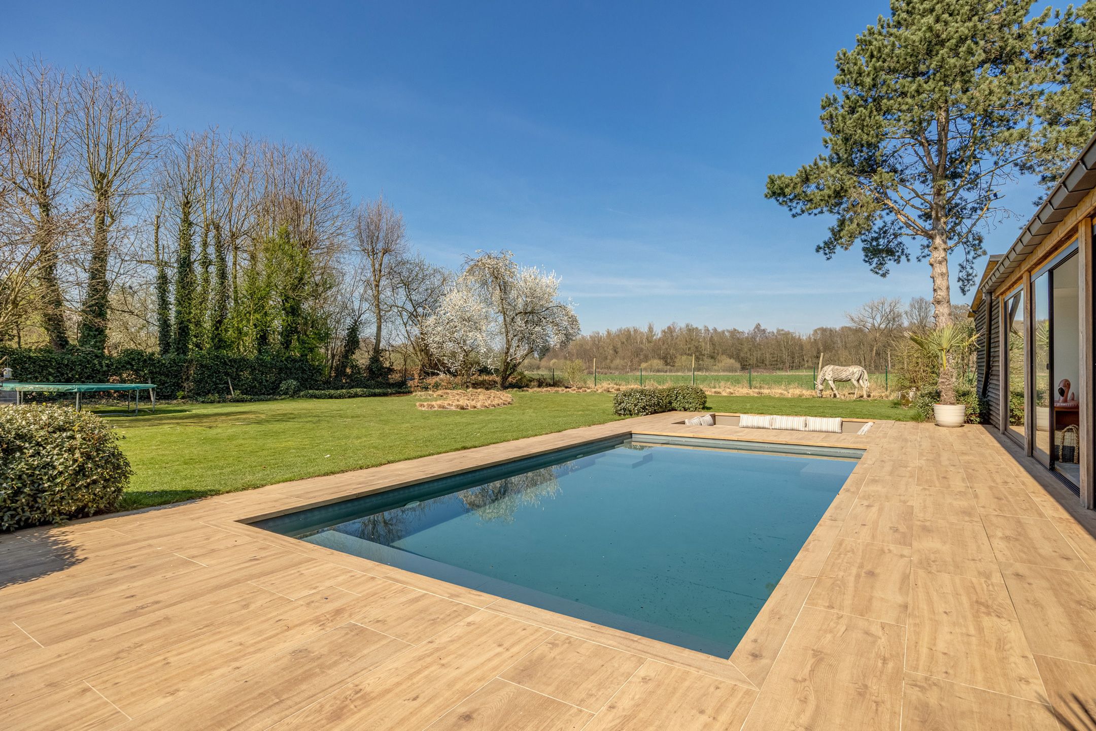 KONTICH - Exclusieve Tudor-villa met zwembad op prachtig perceel  foto 19