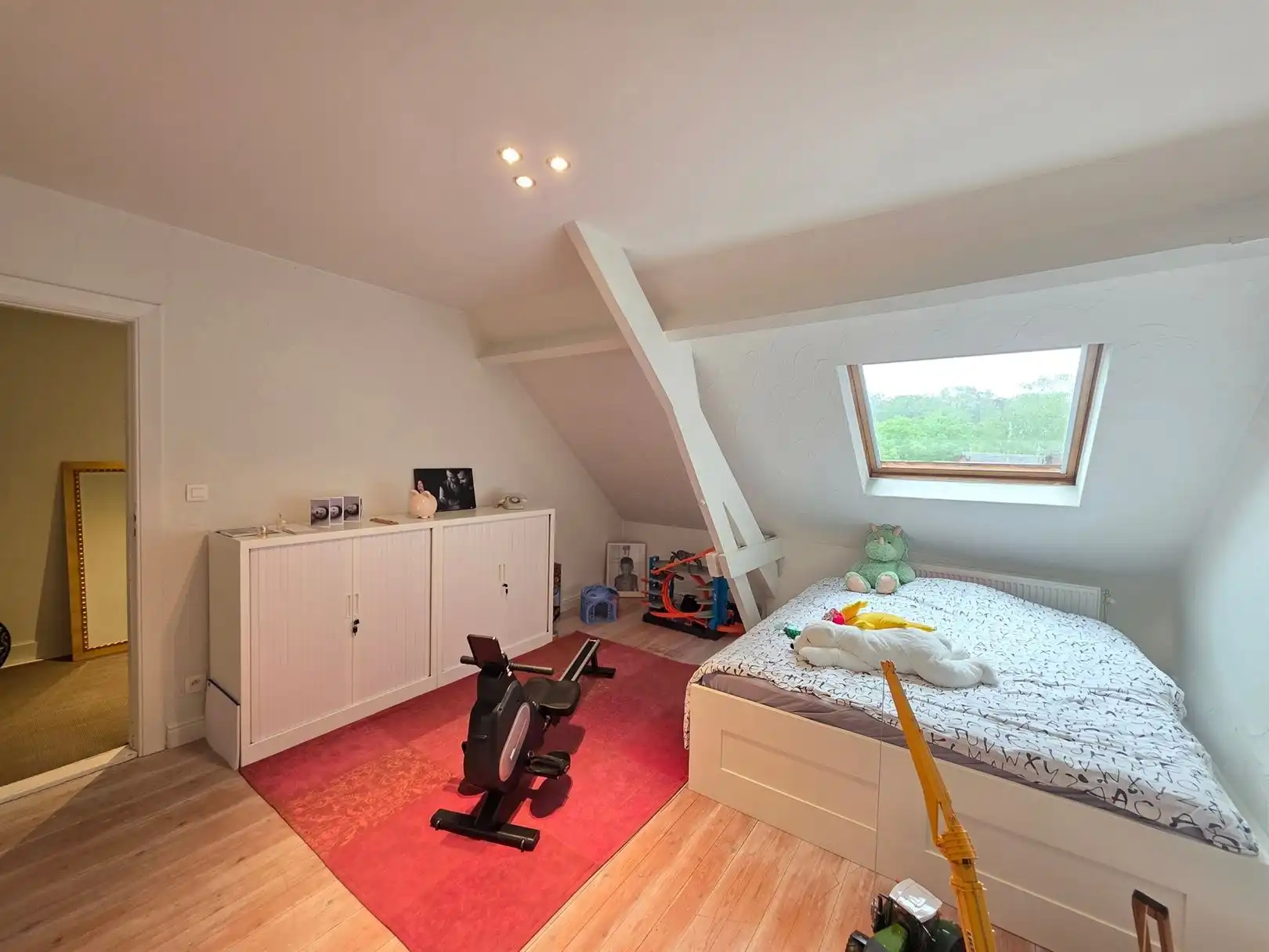 Duplex appartement in het centrum van Brasschaat. foto 9