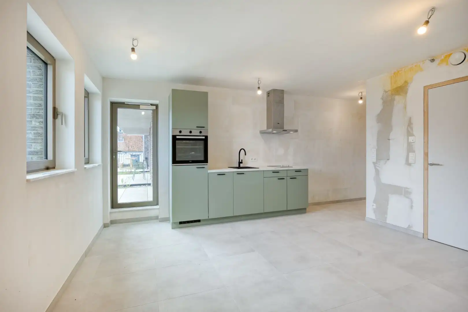 Nieuwbouw studio met 15,1m2 terras in hartje Leuven met kelderberging en parkeermogelijkheden! 6% BTW mogelijk! foto 2