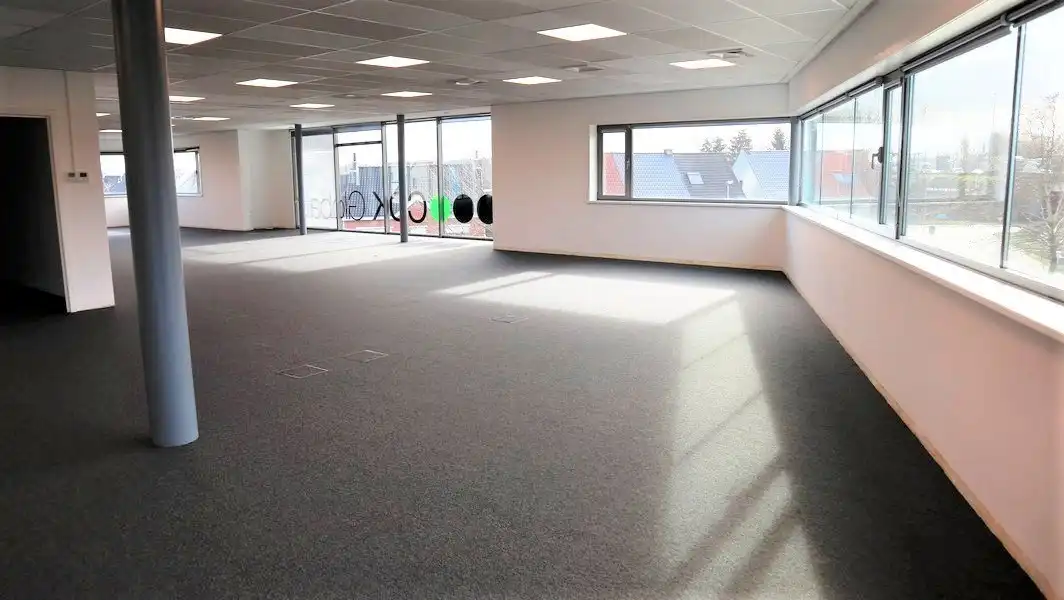 Kantoren te koop met visibiliteit langs E40 in Merelbeke-Melle foto 5