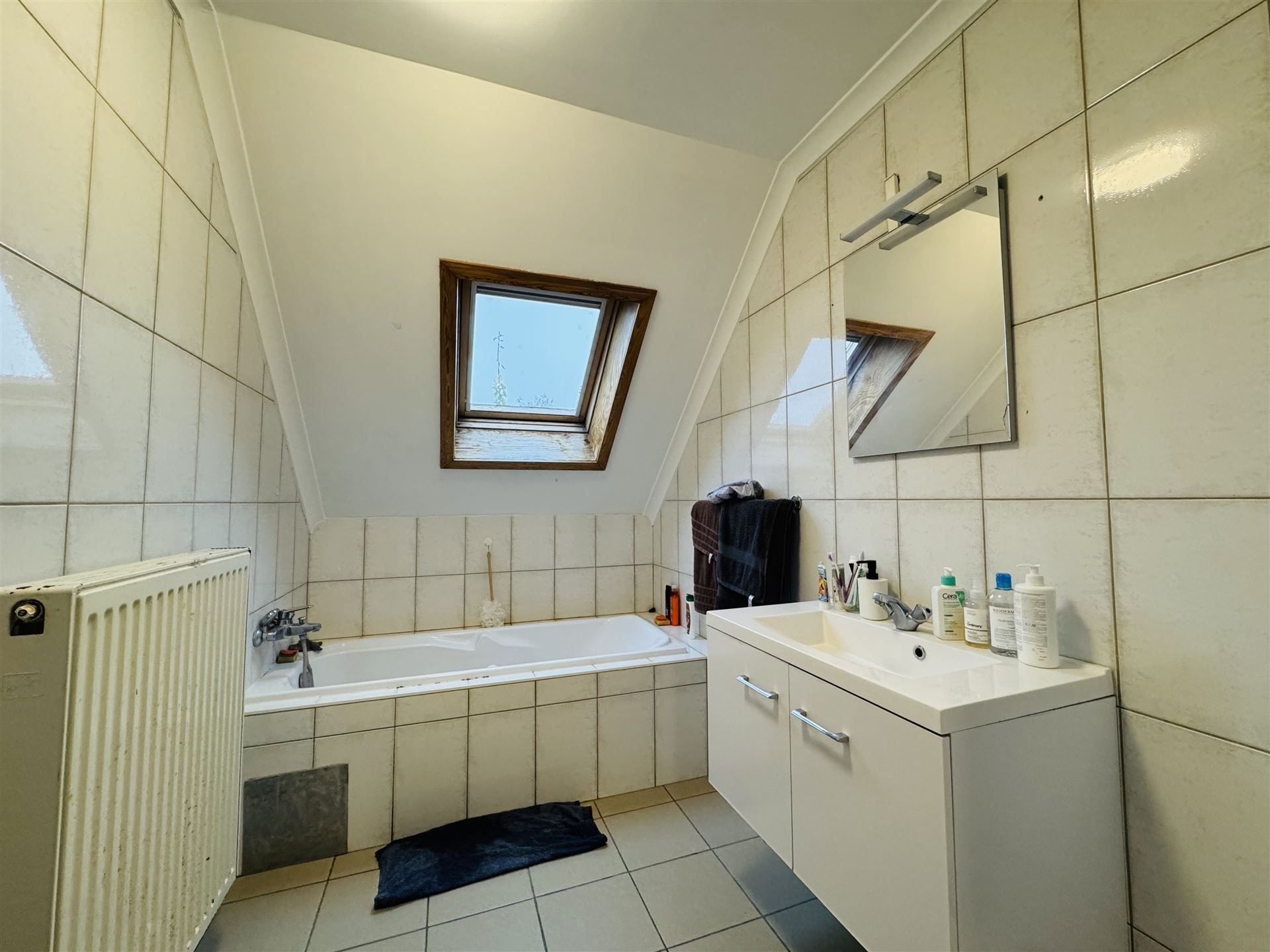 Hoeve met paardenaccomodatie. foto 38