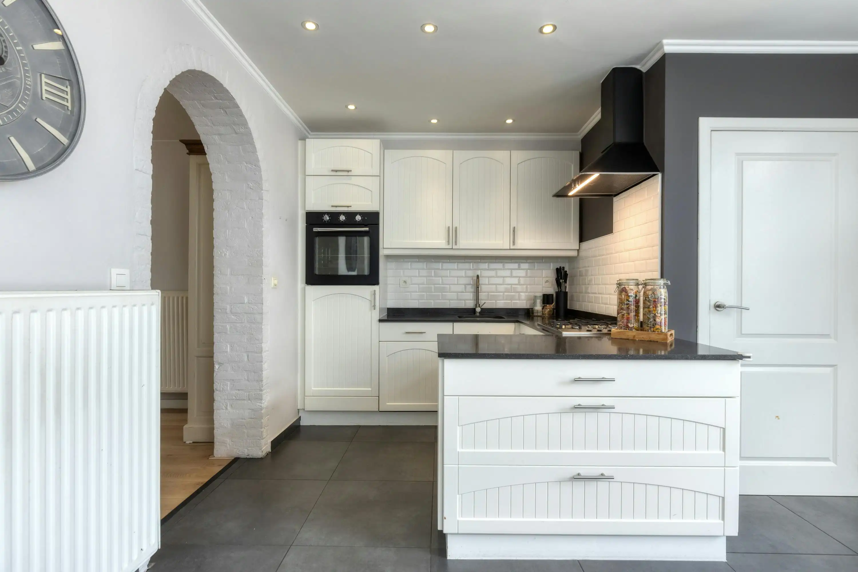 Gerenoveerde woning in centrum Essen te koop foto 9