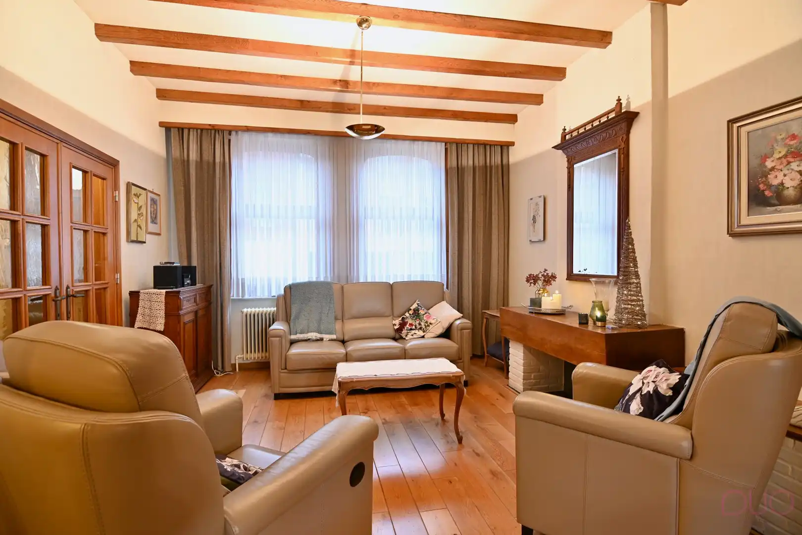 Ruime stadswoning met tuin in het centrum van Landen. foto 4