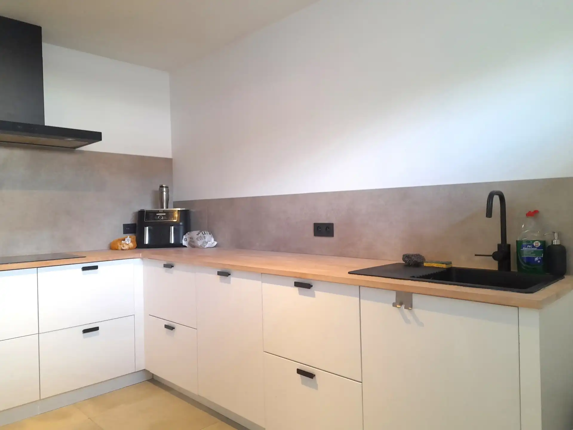Recent gerenoveerde woning met 4 slaapkamers foto 9
