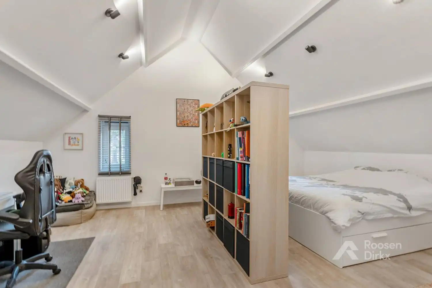 Karaktervolle gerenoveerde landelijke gezinswoning met 5 slaapkamers op perceel van 556m² foto 25