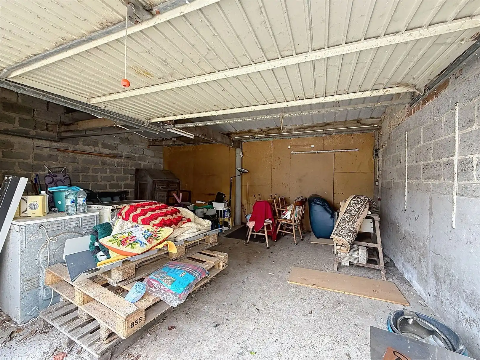 Te renoveren woning met 3 slpks en zolder, tuin, 12a 06ca foto 46