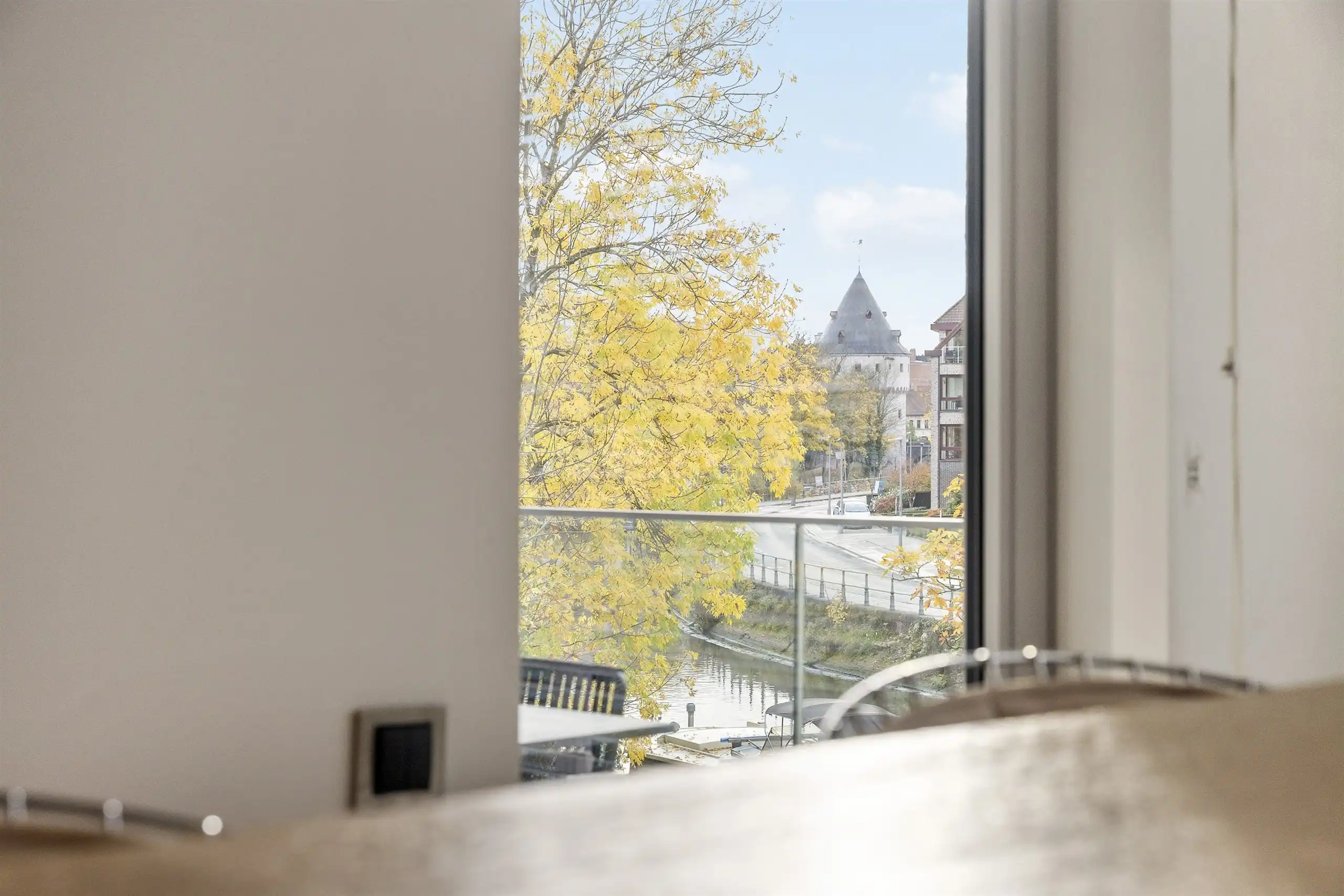 Machtig, prachtig luxe appartement met frontaal Leiezicht! foto 21