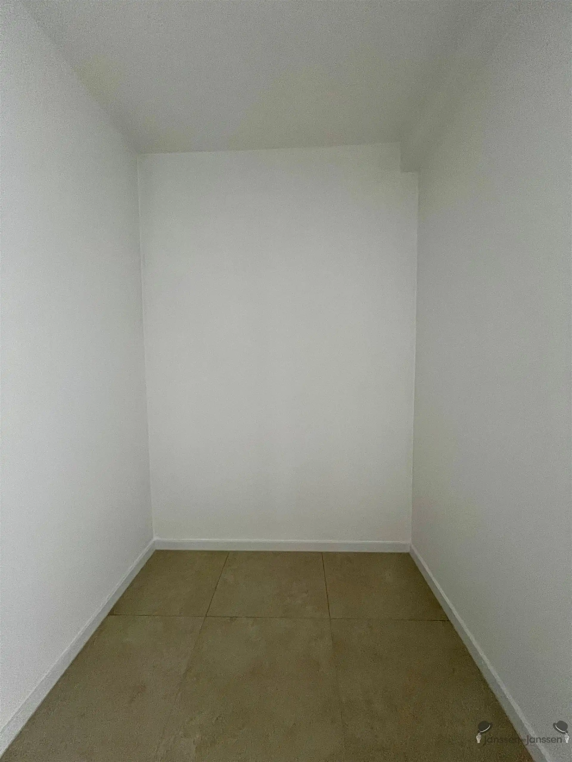 Ruim 2 slpk appartement in centrum foto 9