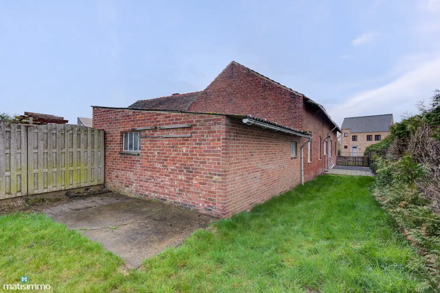 RUSTIG GELEGEN EENGEZINSWONING MET 2 SLAAPKAMERS, TUIN EN GARAGE TE VLIERMAALROOT foto 17